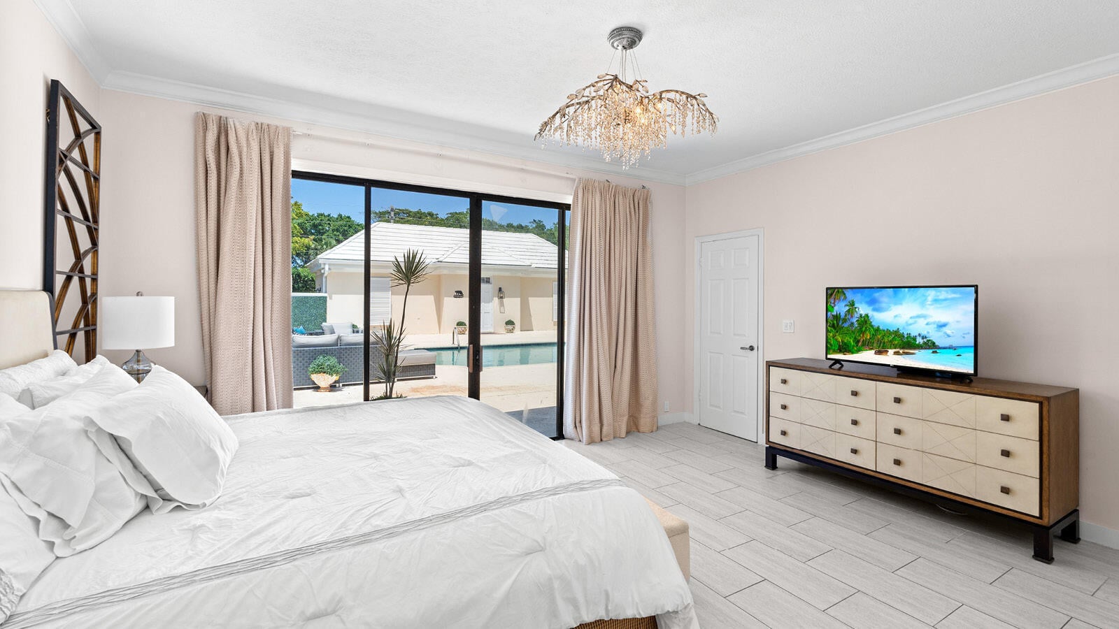 Residence photo 9