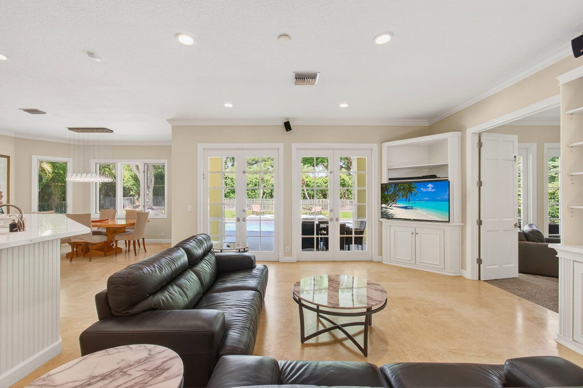Residence photo 11