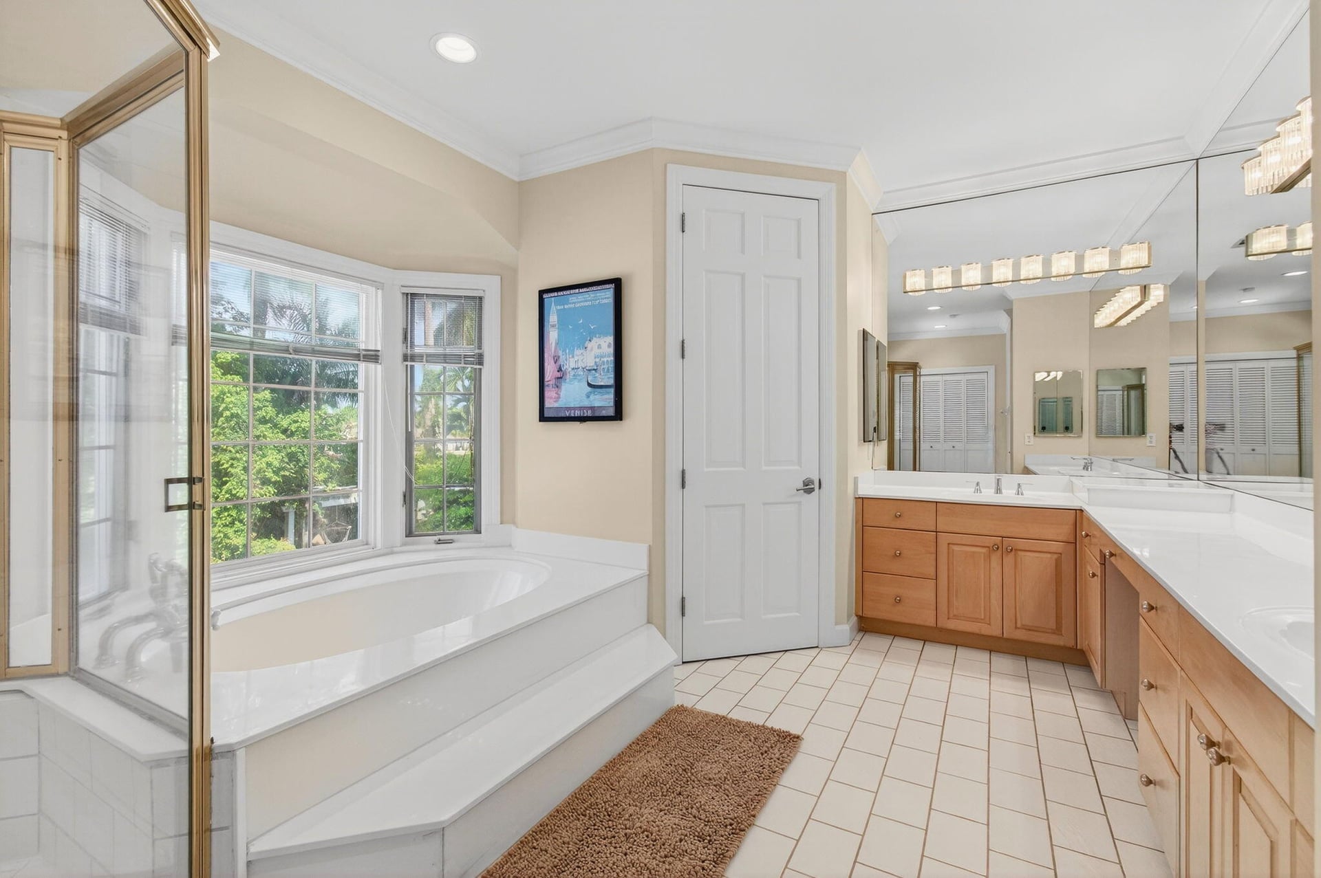 Residence photo 38