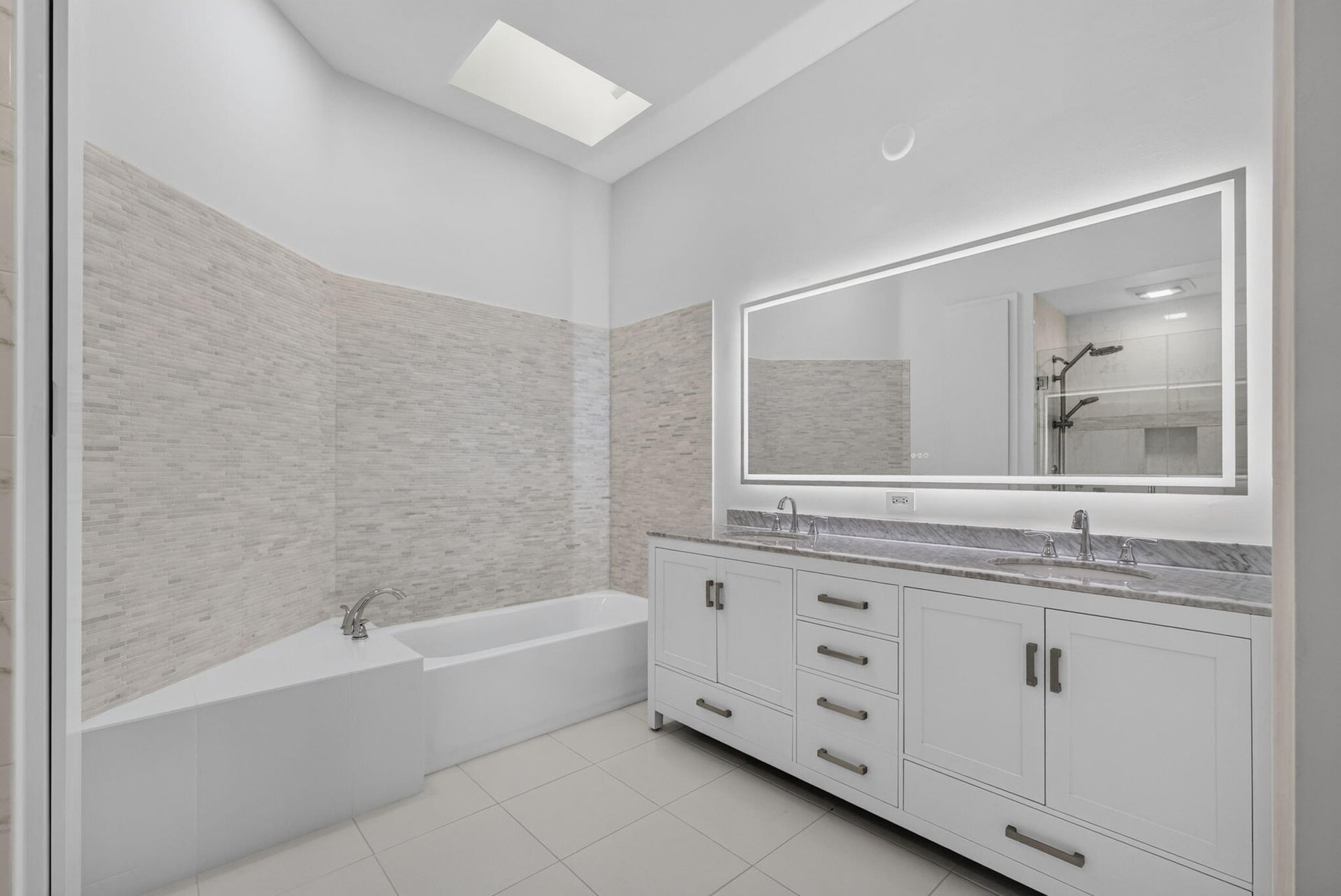 Residence photo 20