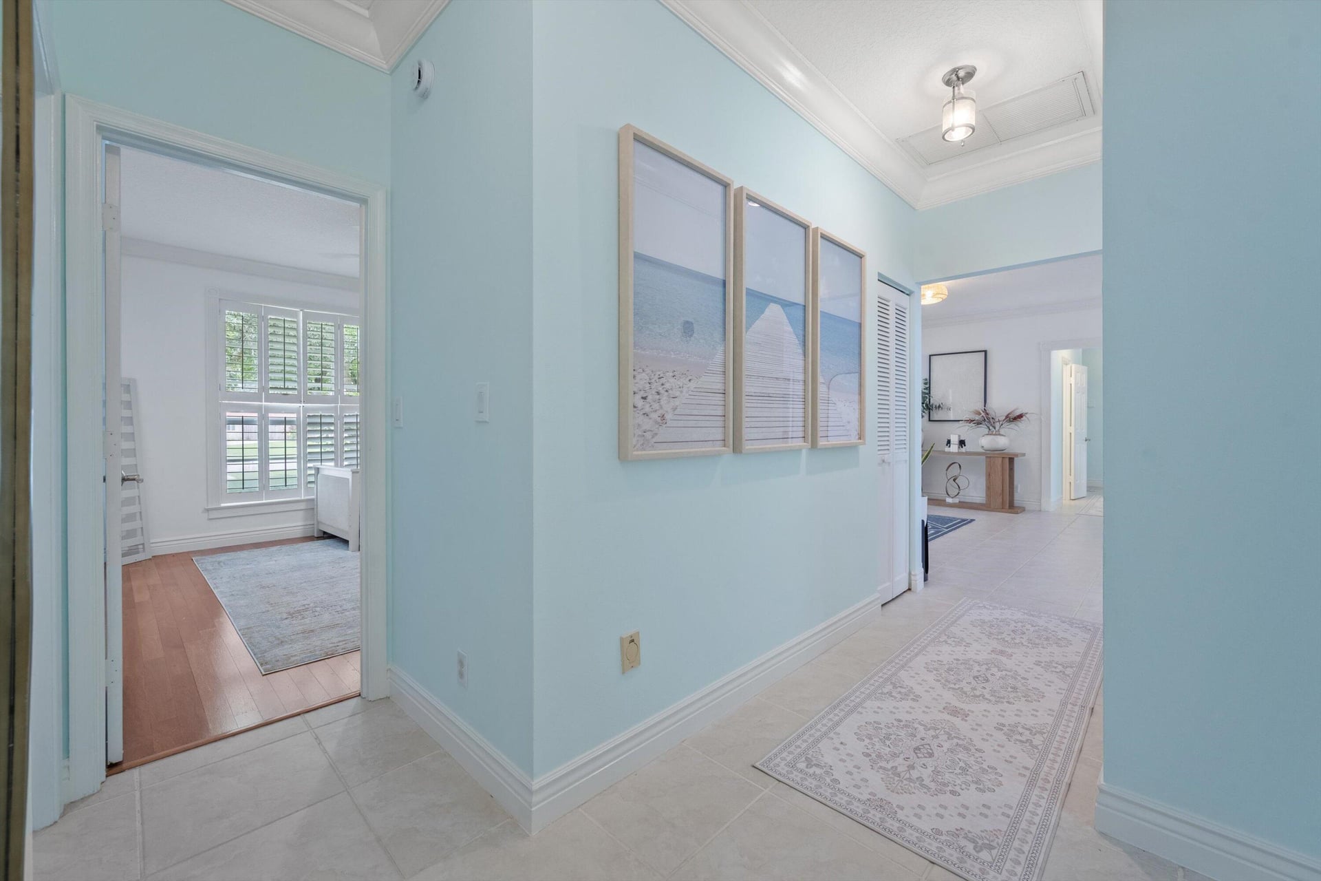 Residence photo 4