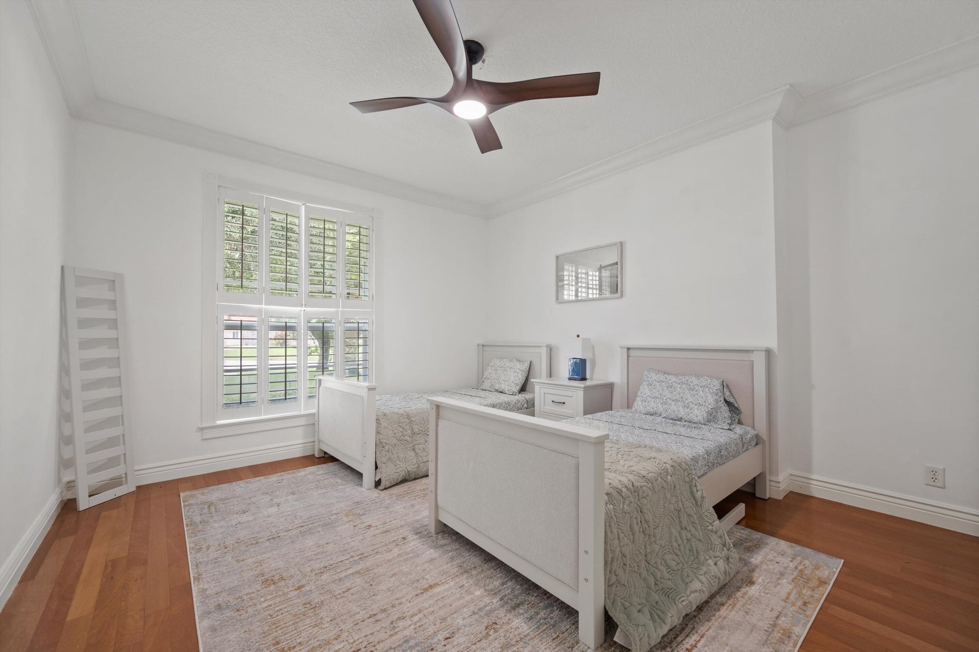 Residence photo 5