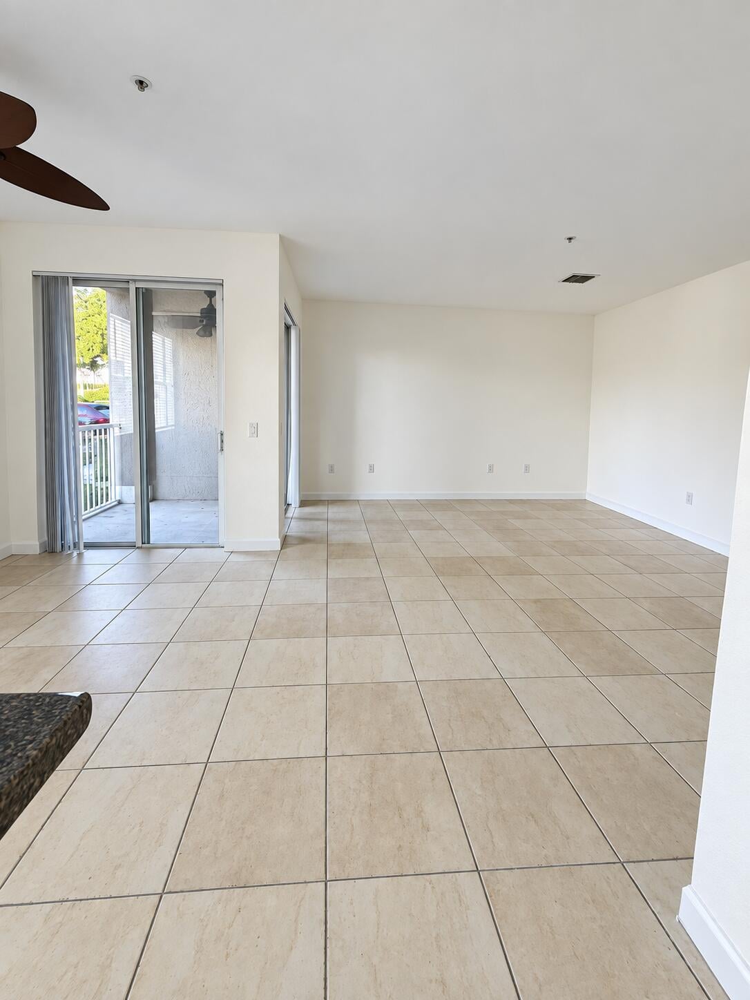 Residence photo 5