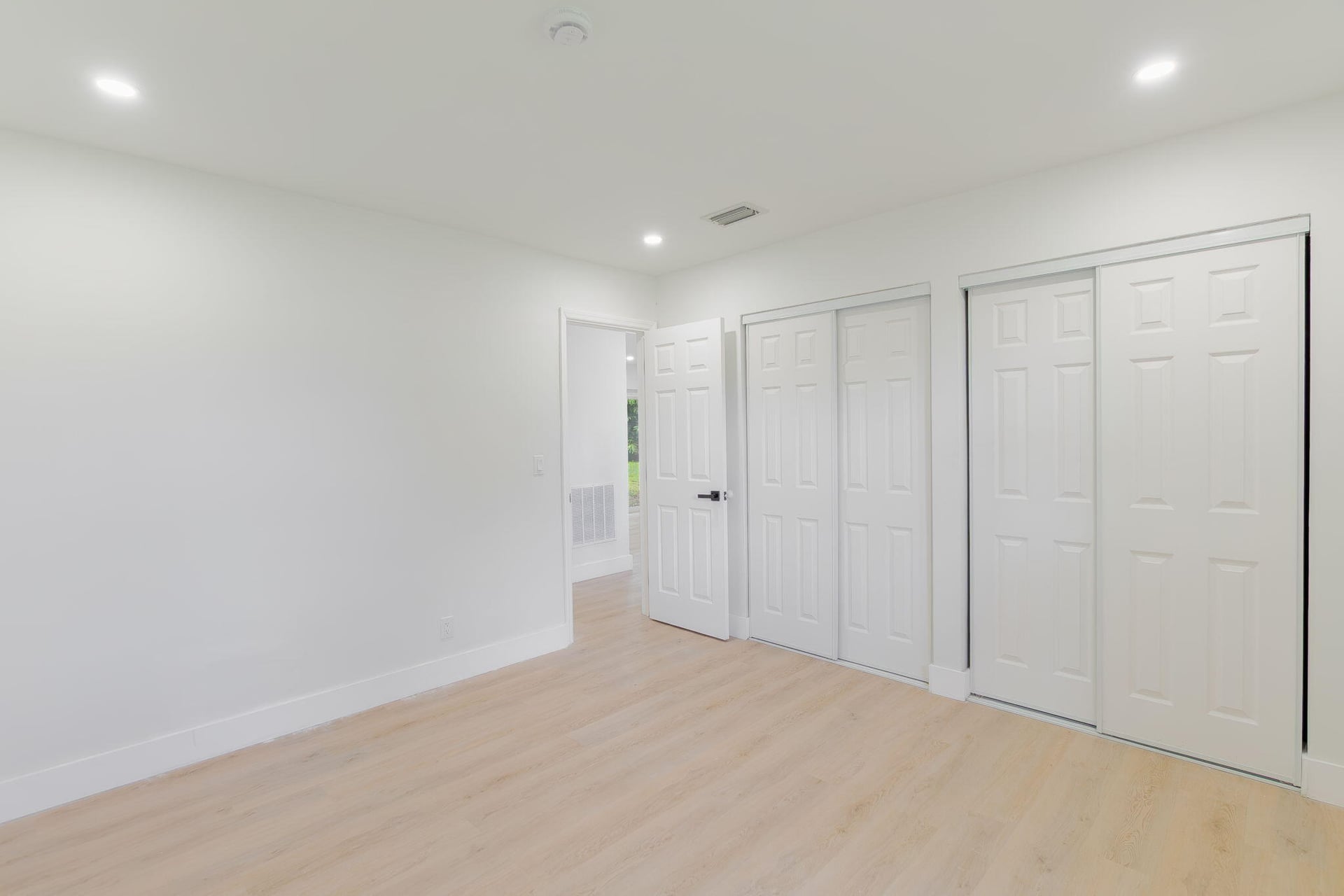  Residence photo 12