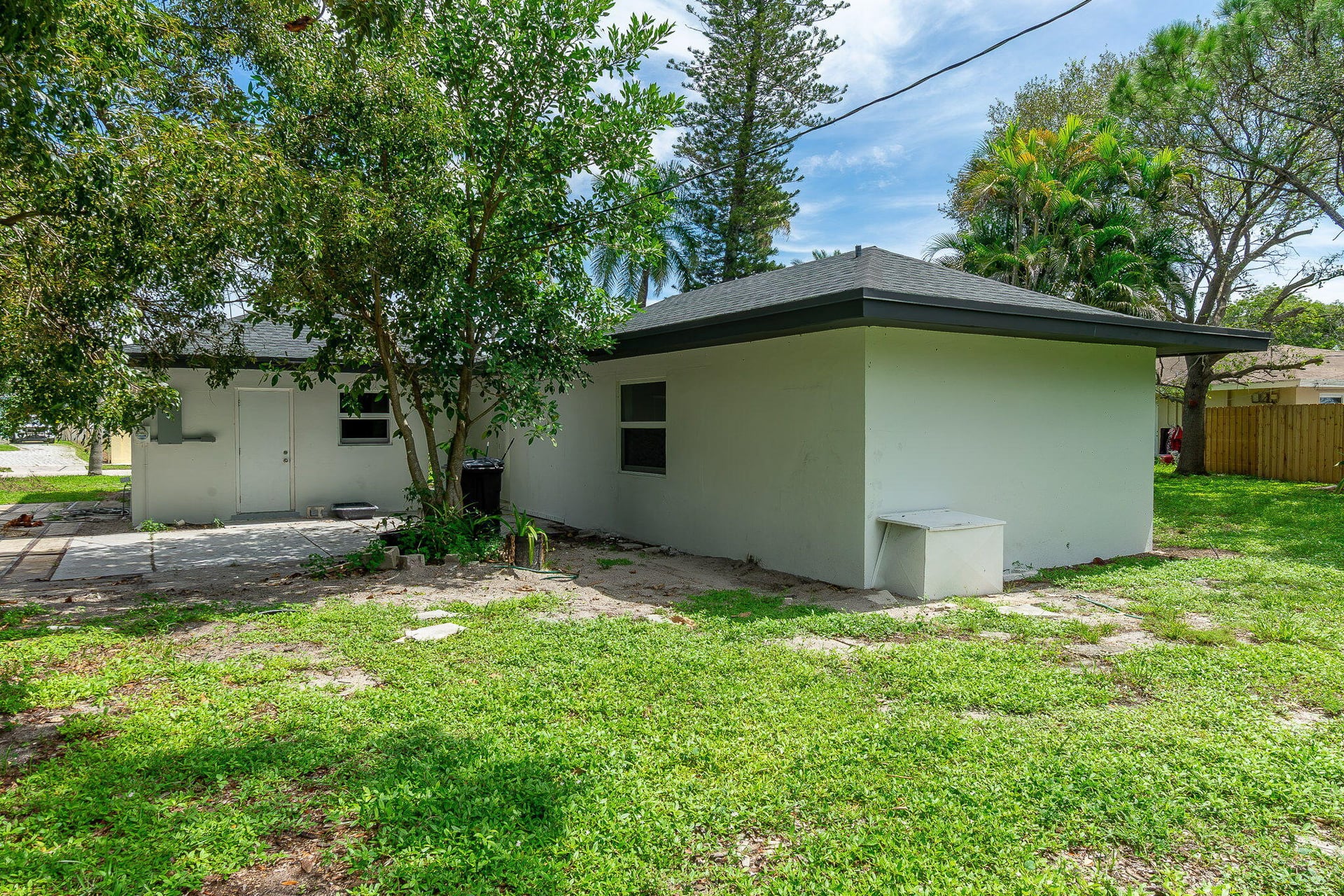  Residence photo 23