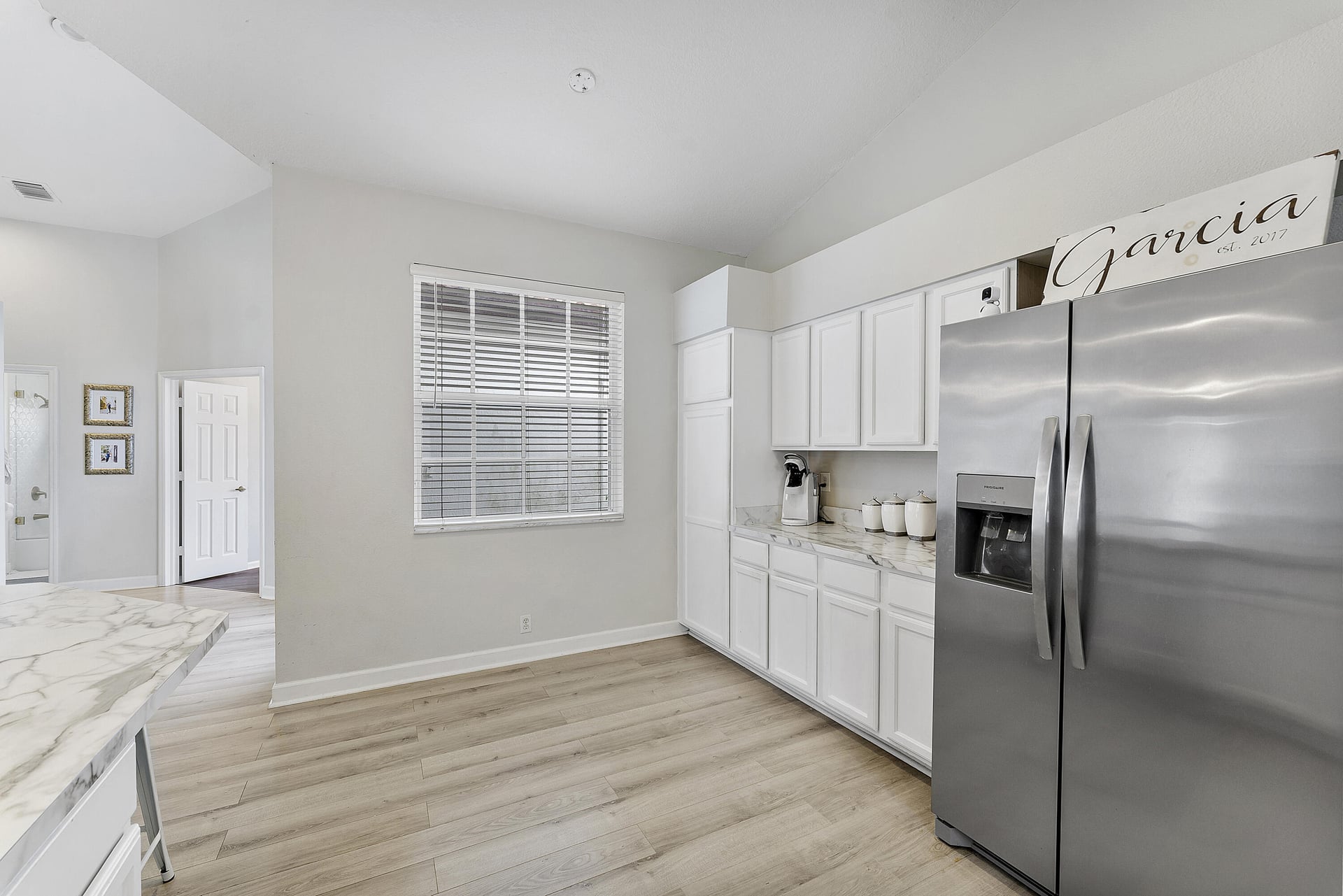 Residence photo 11