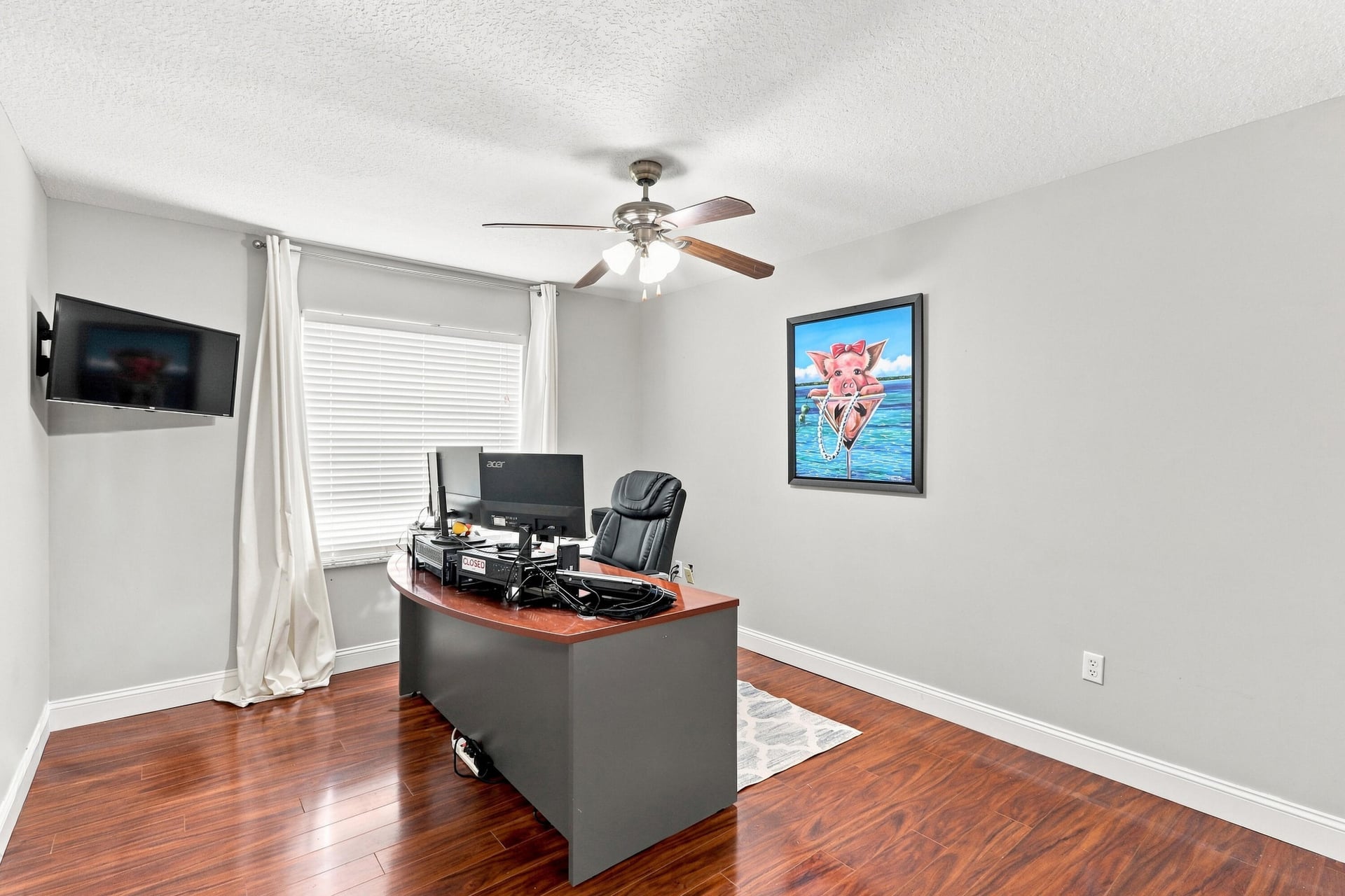 Residence photo 59