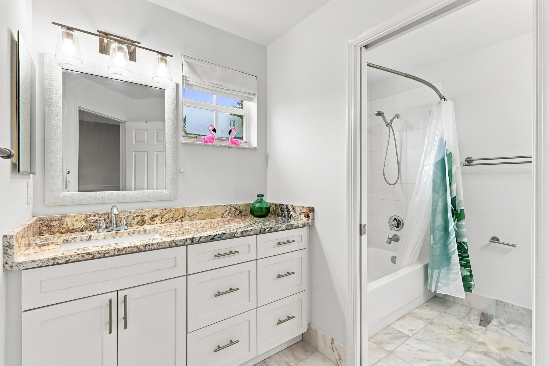 Residence photo 61