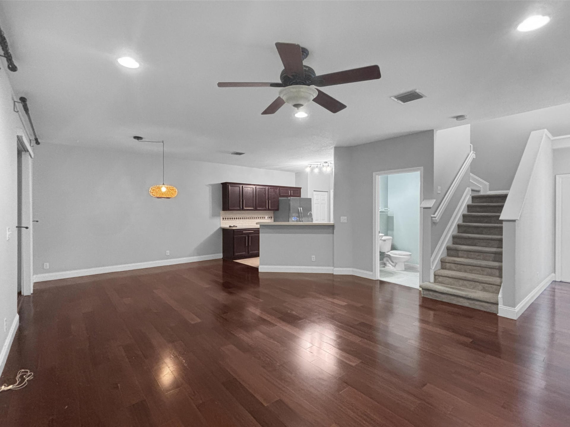  Residence photo 5