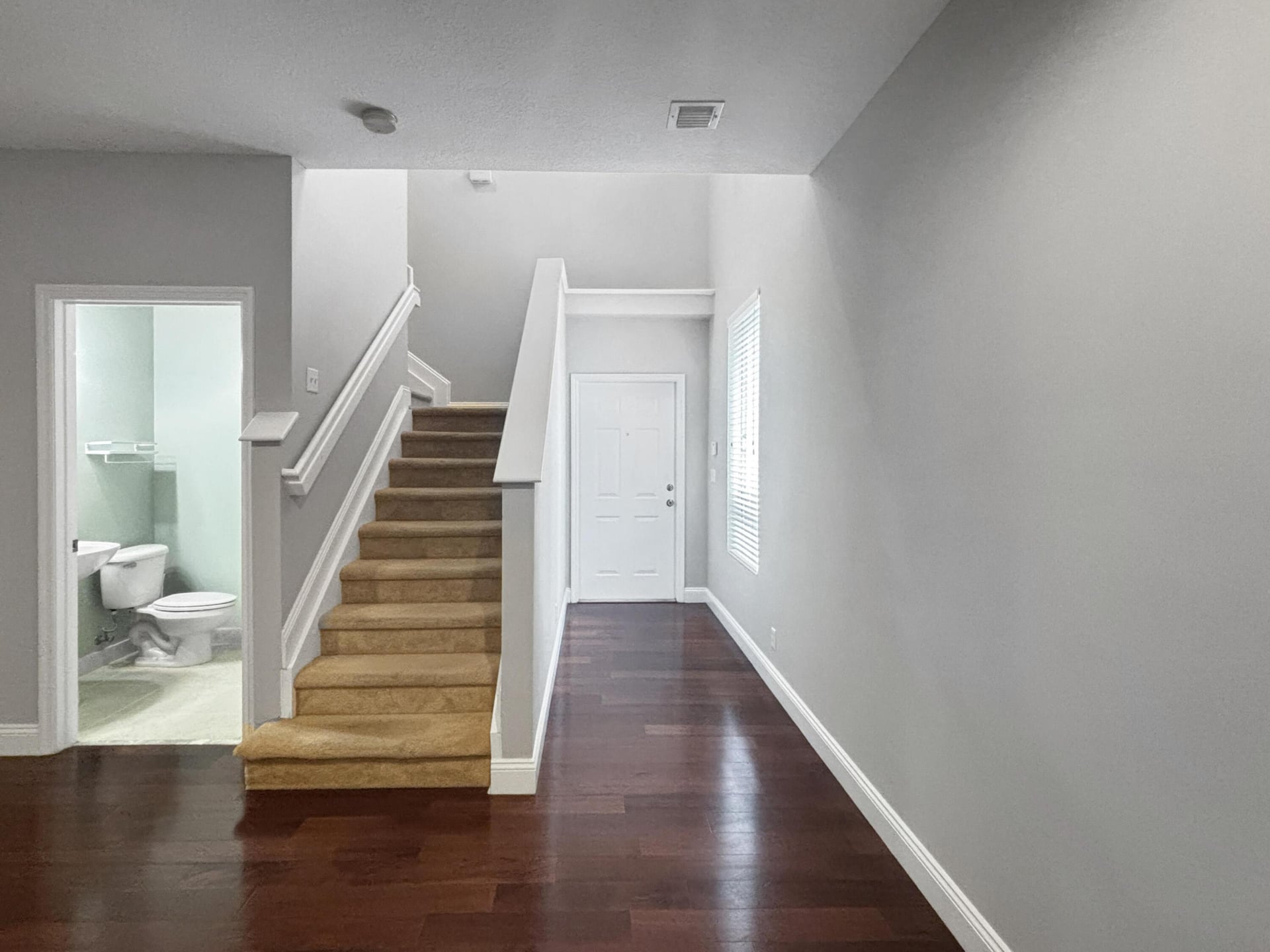  Residence photo 6