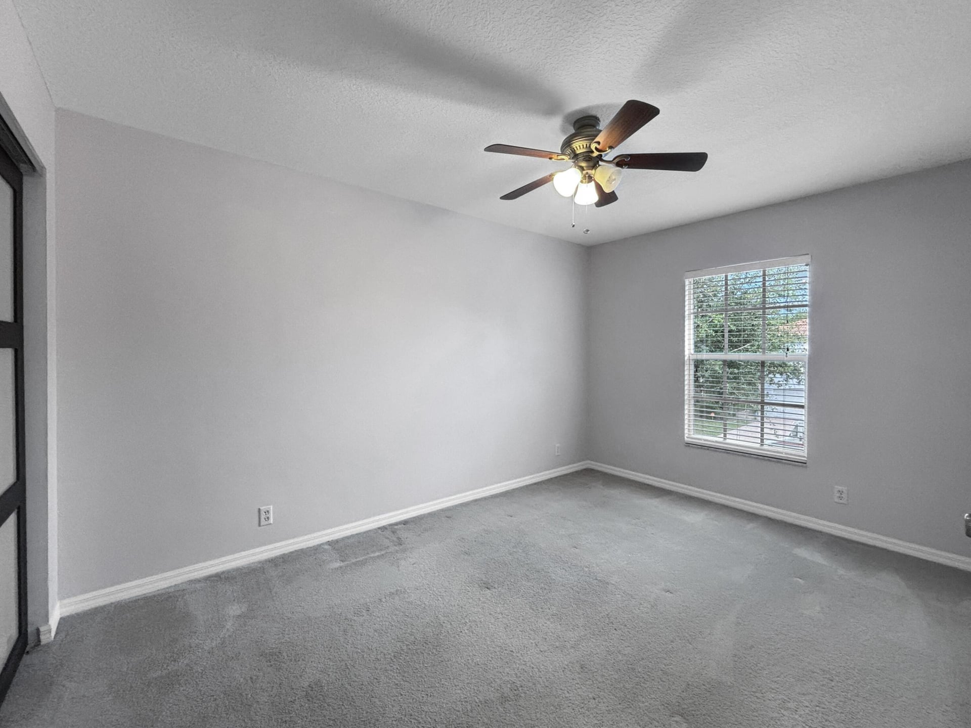  Residence photo 20