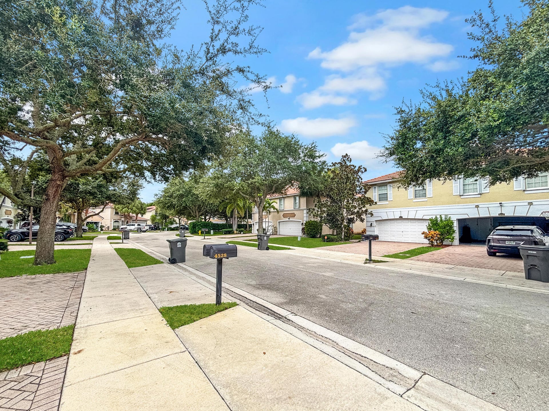  Residence photo 24