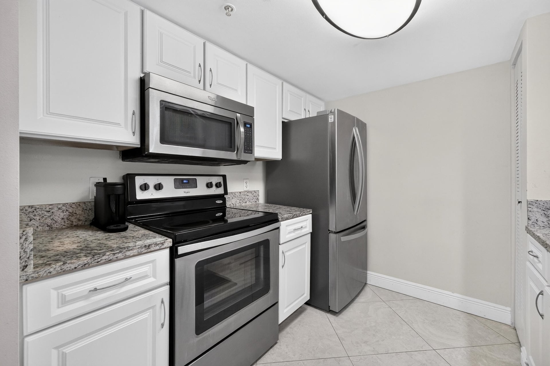 Unit 108 photo 13