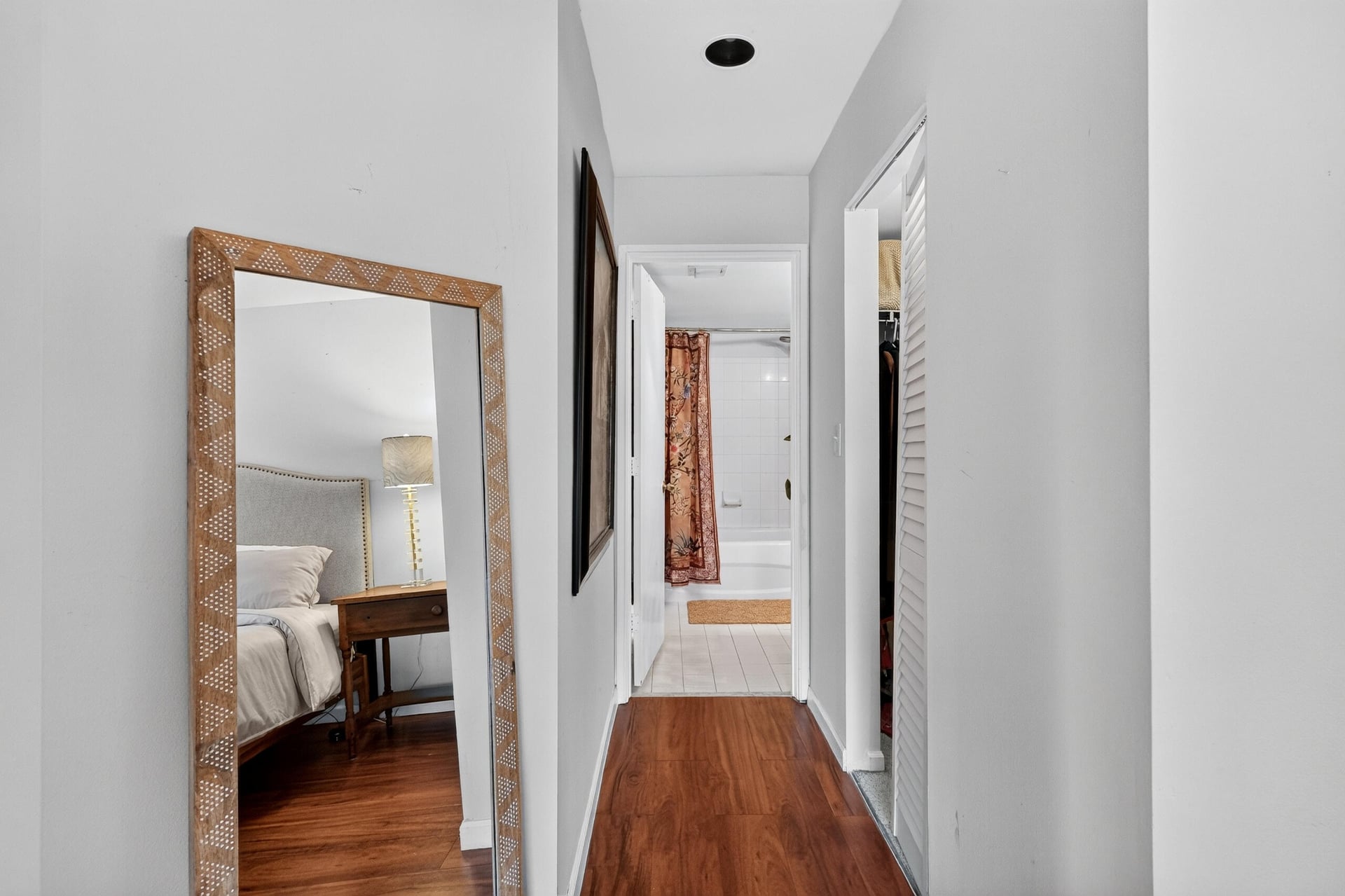 Unit 108 photo 22