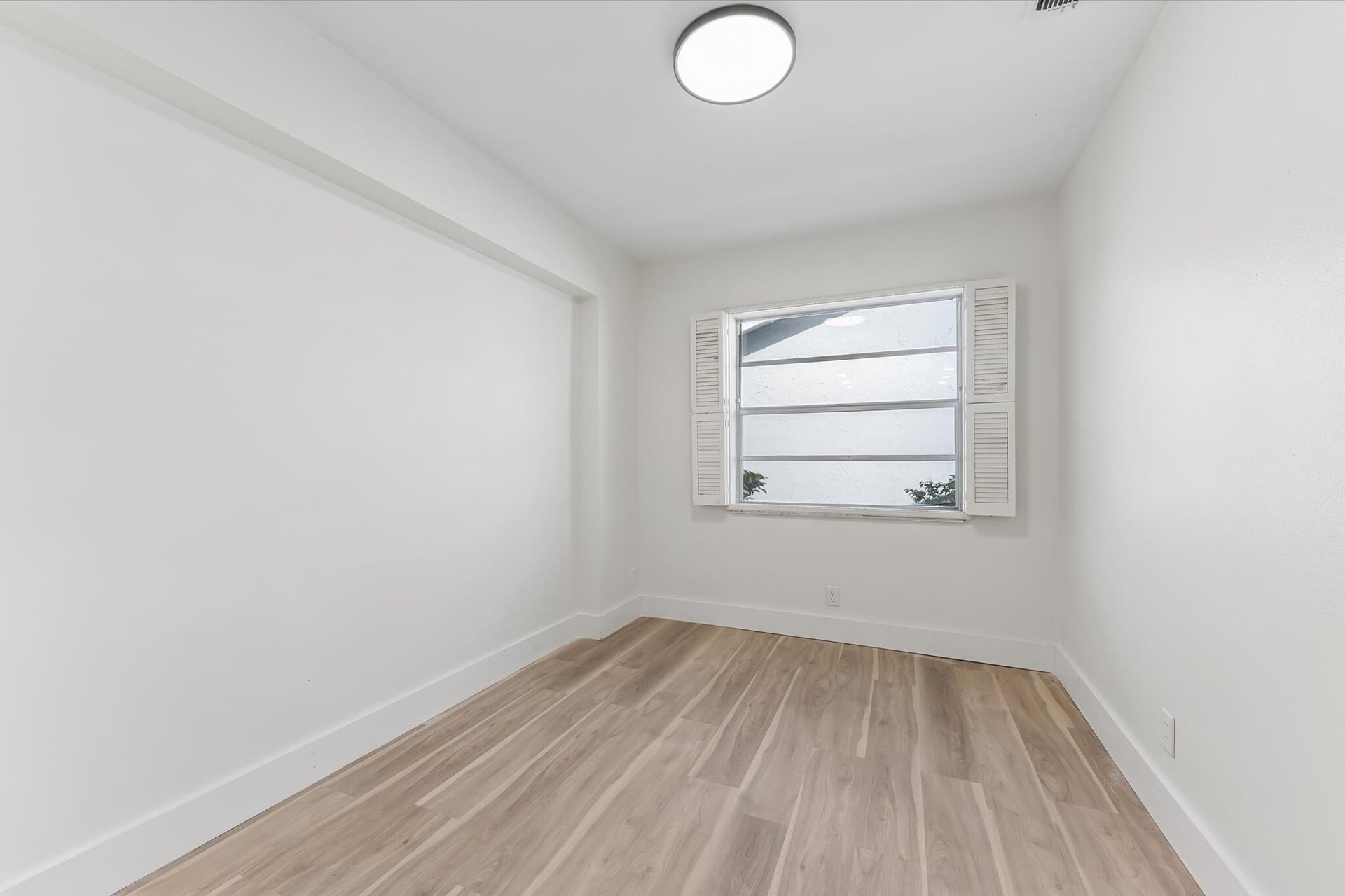  Residence photo 15