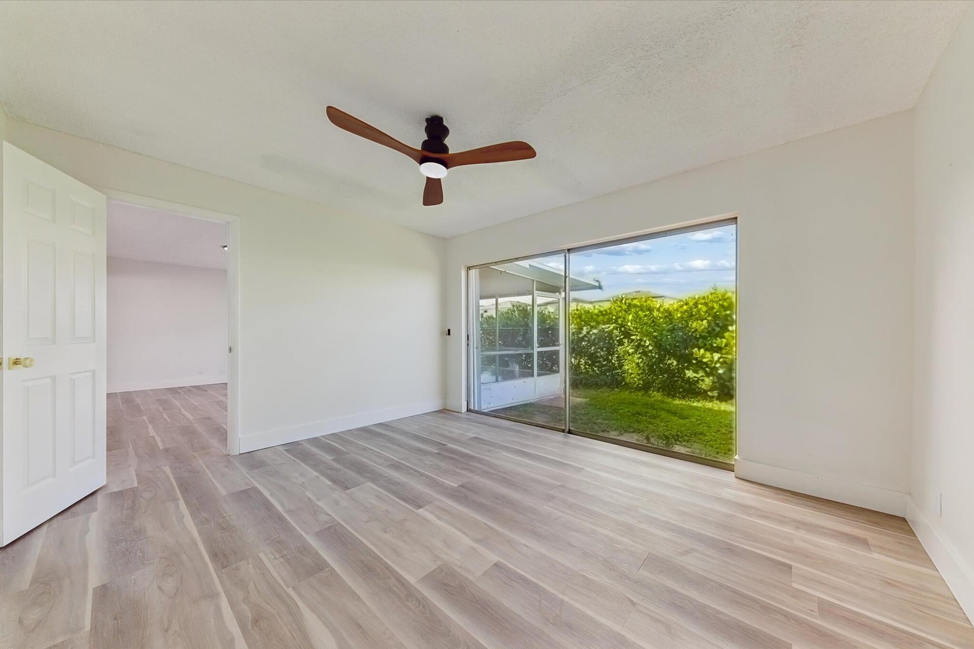  Residence photo 29