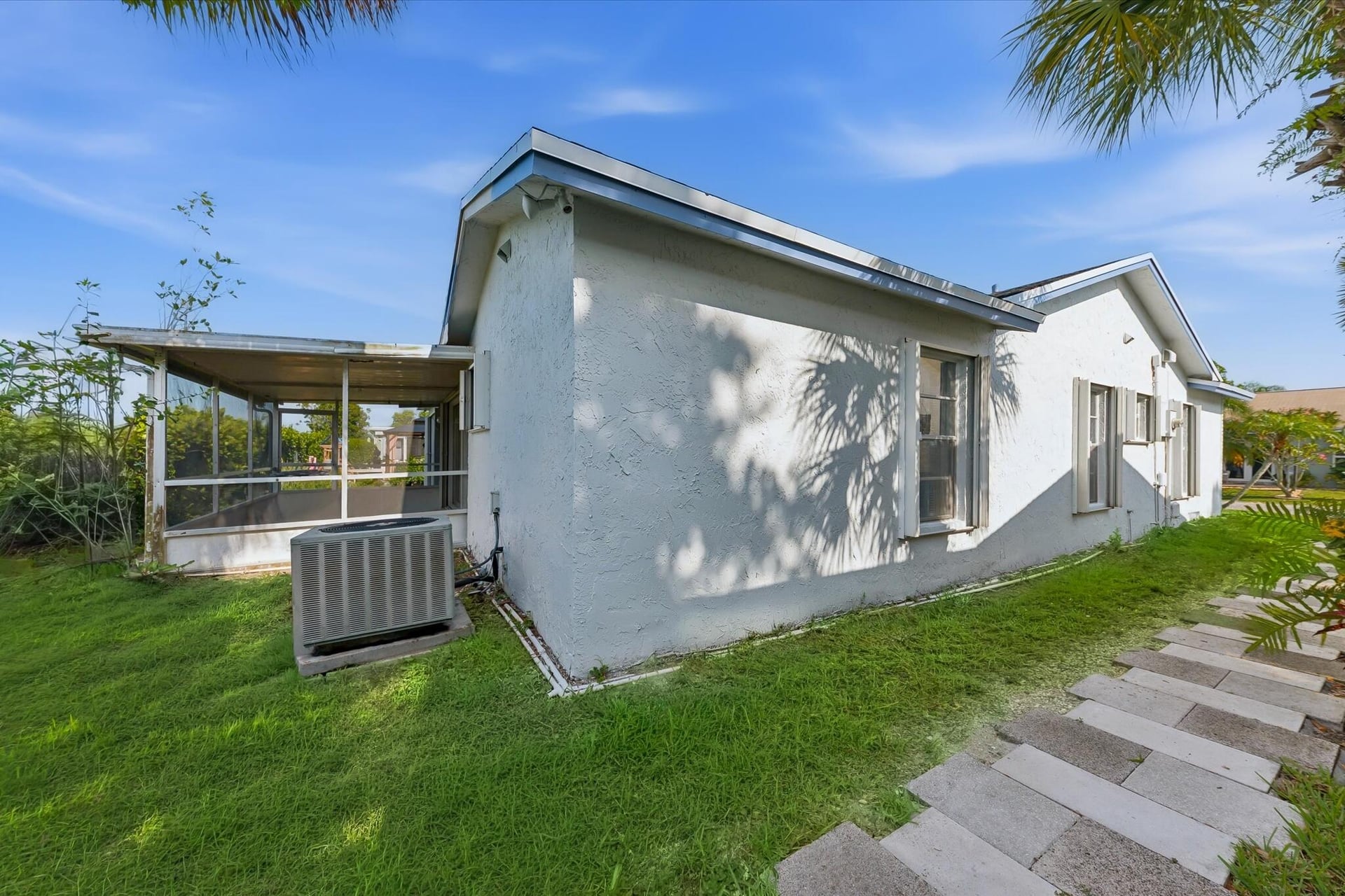  Residence photo 34
