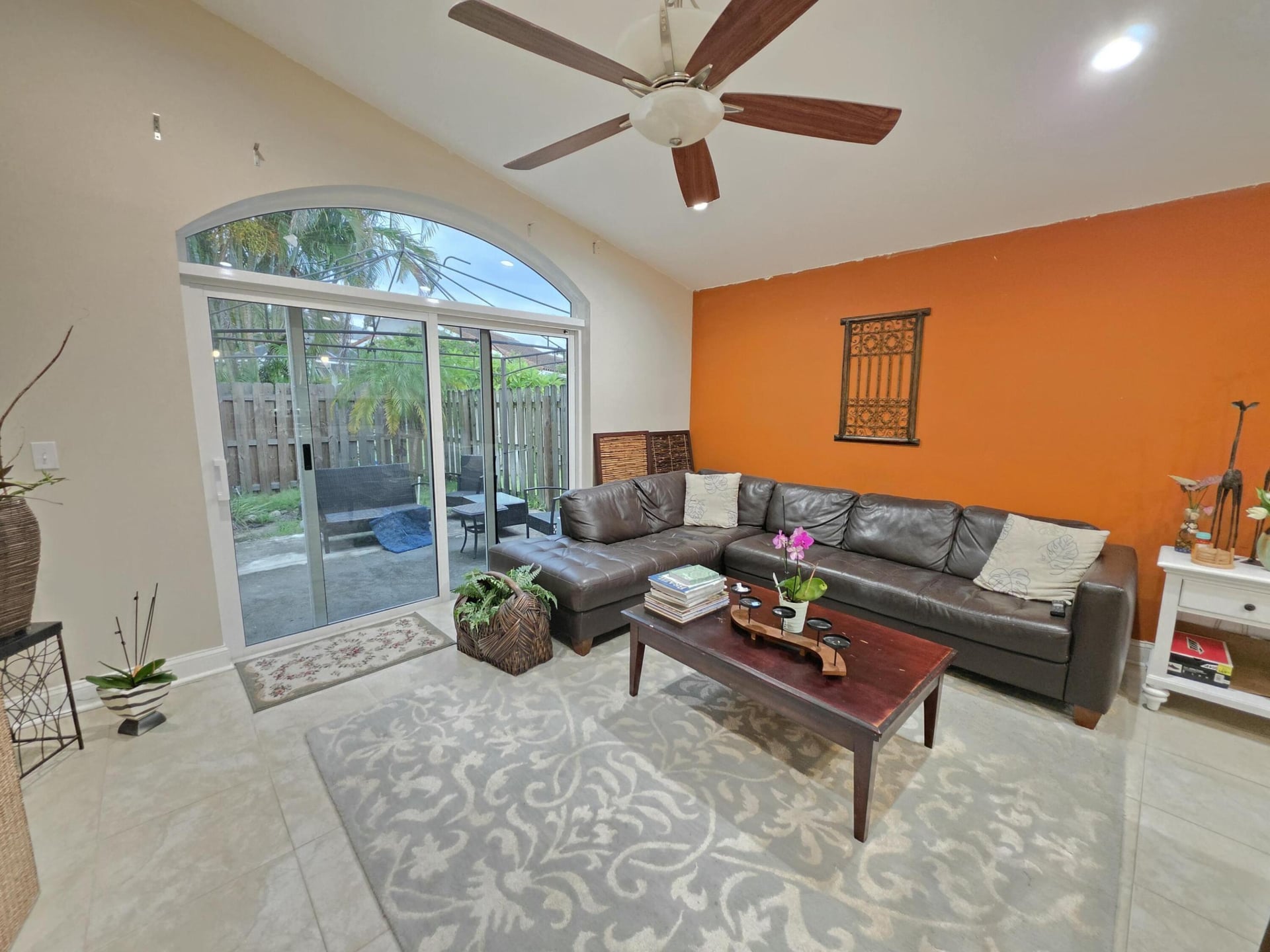 Residence photo 9