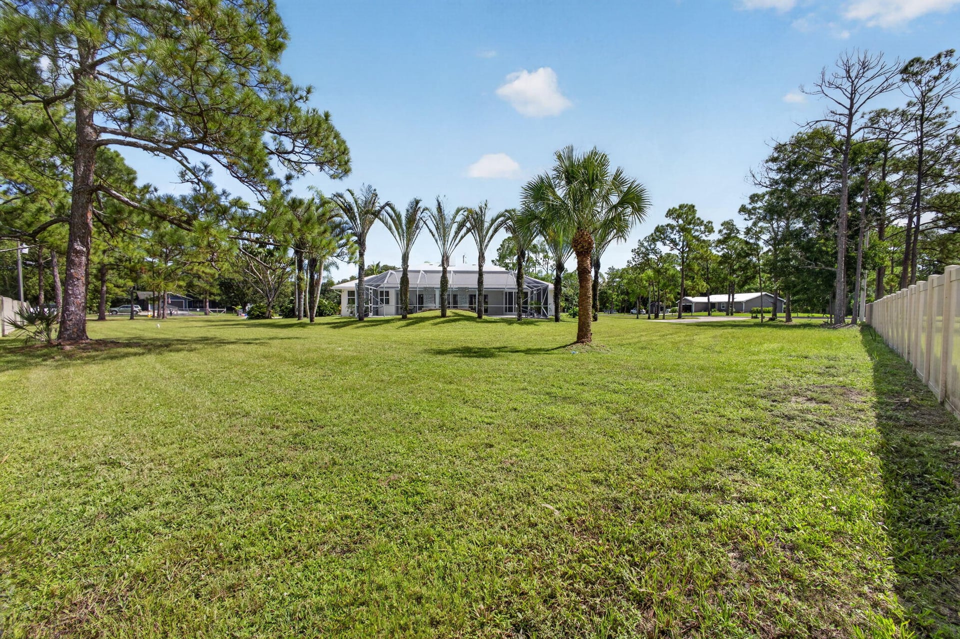  Residence photo 52