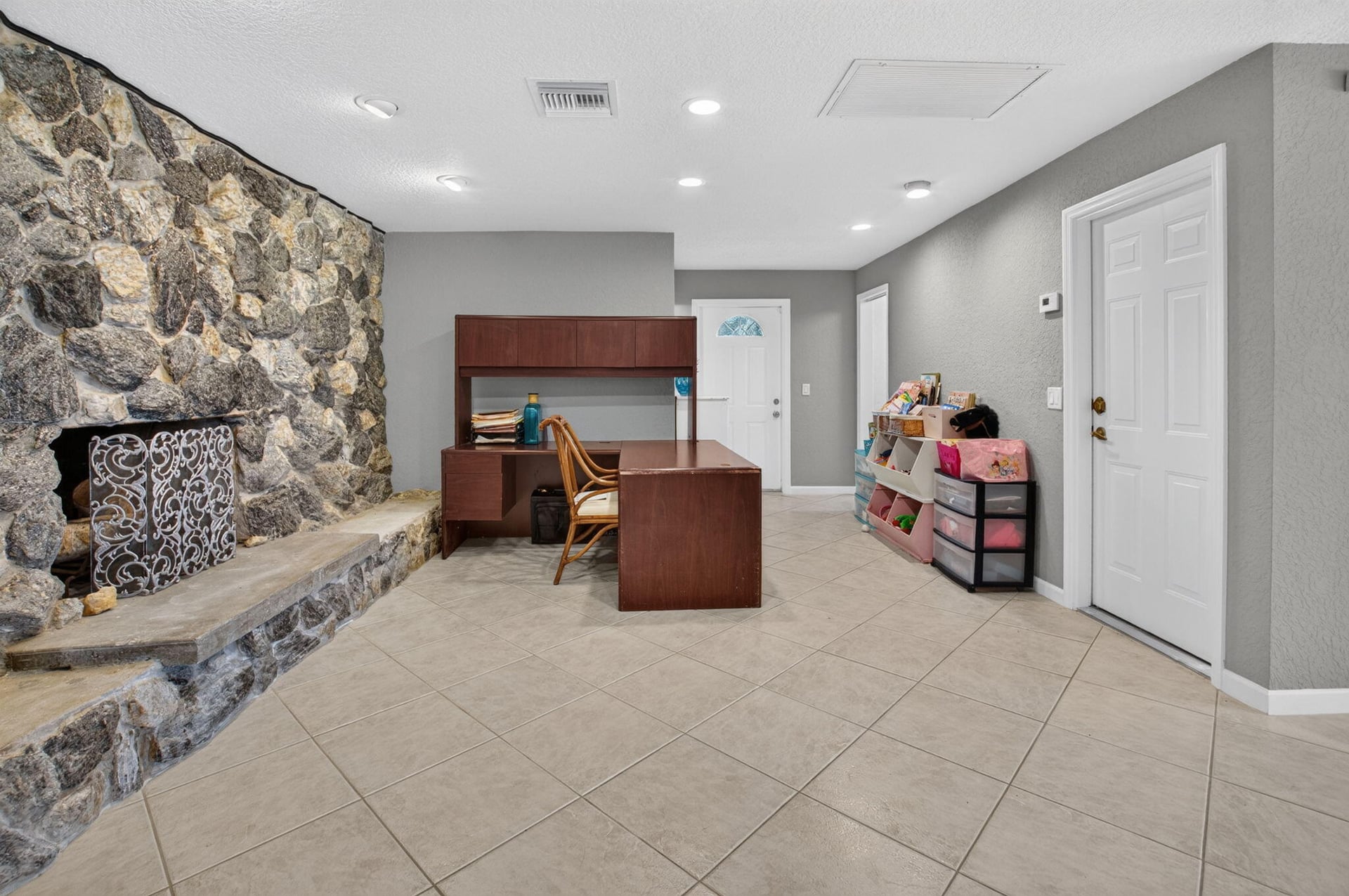 Residence photo 12