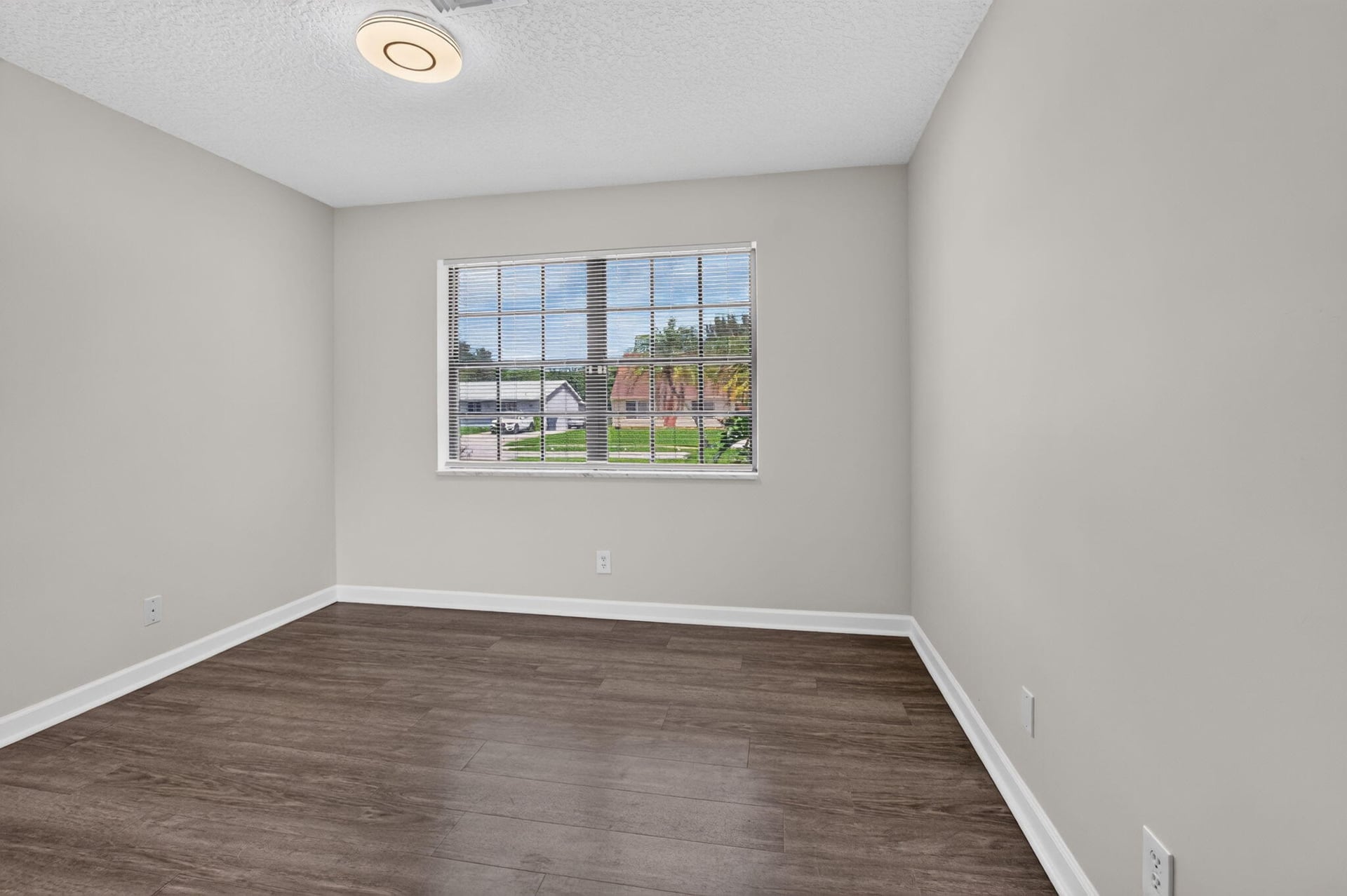 Residence photo 26