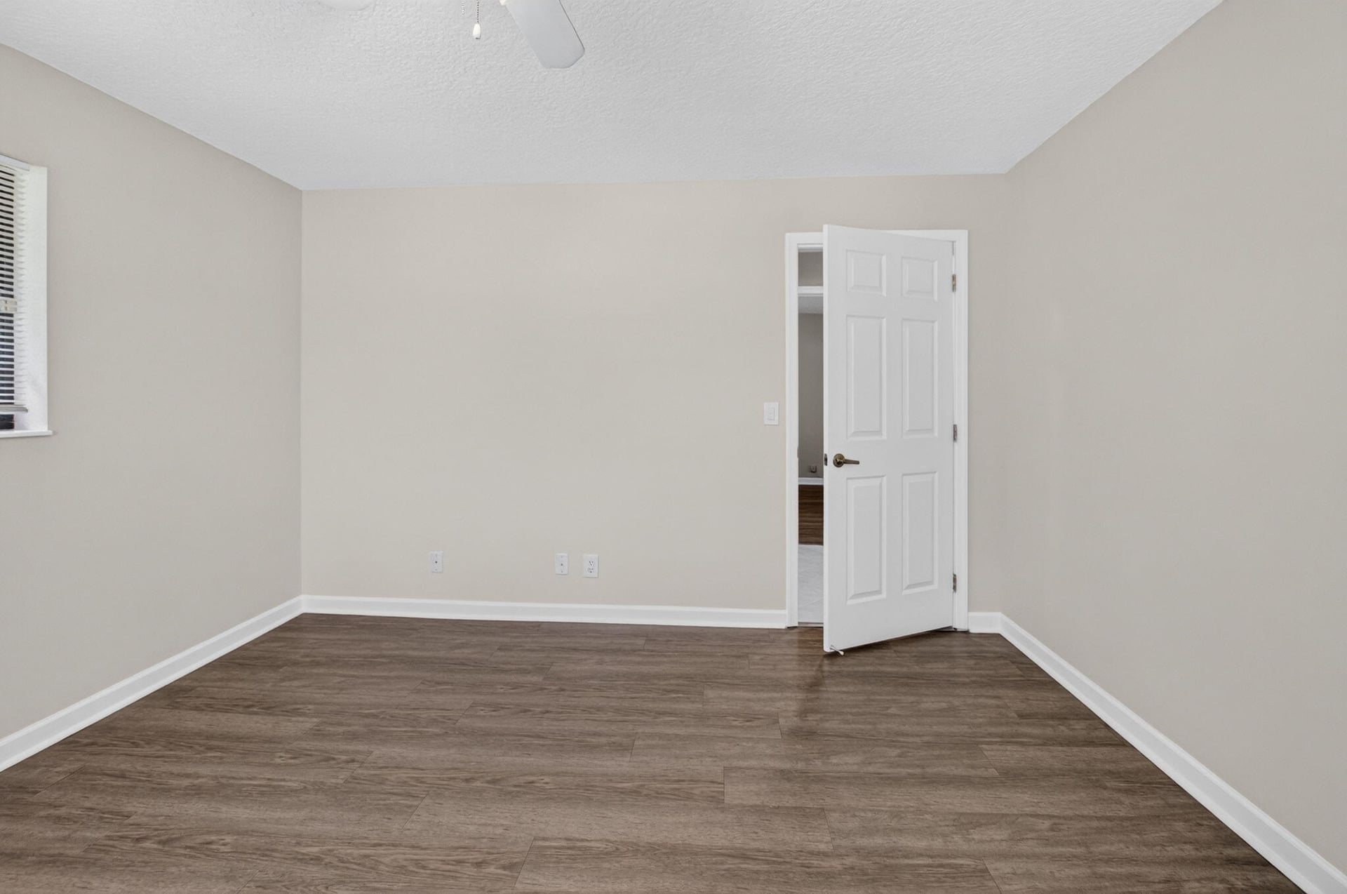 Residence photo 33