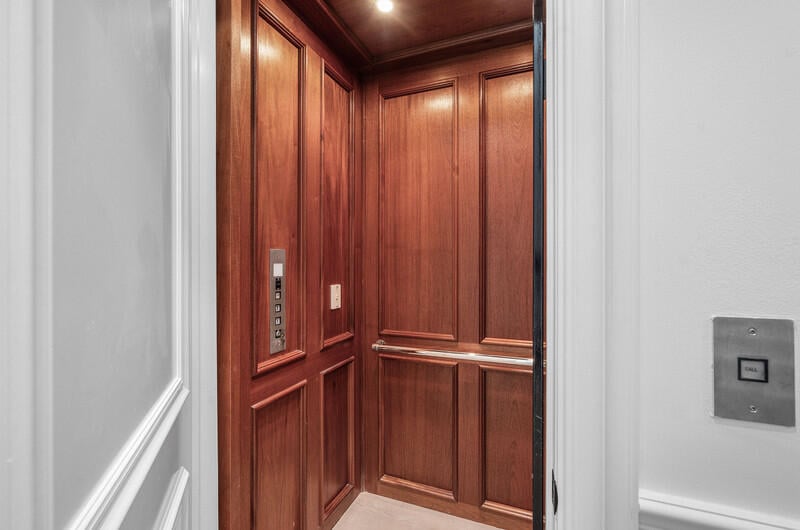 Residence photo 29