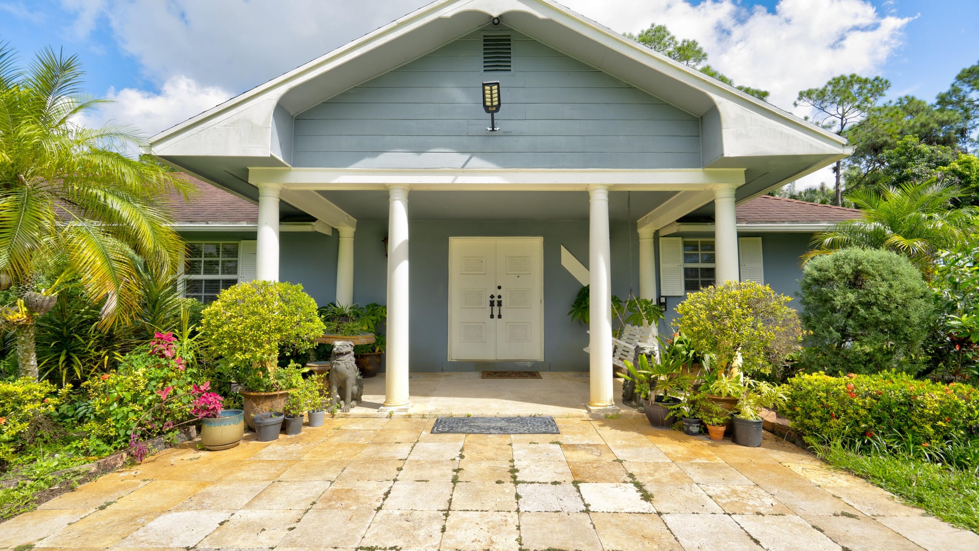 Residence photo 18