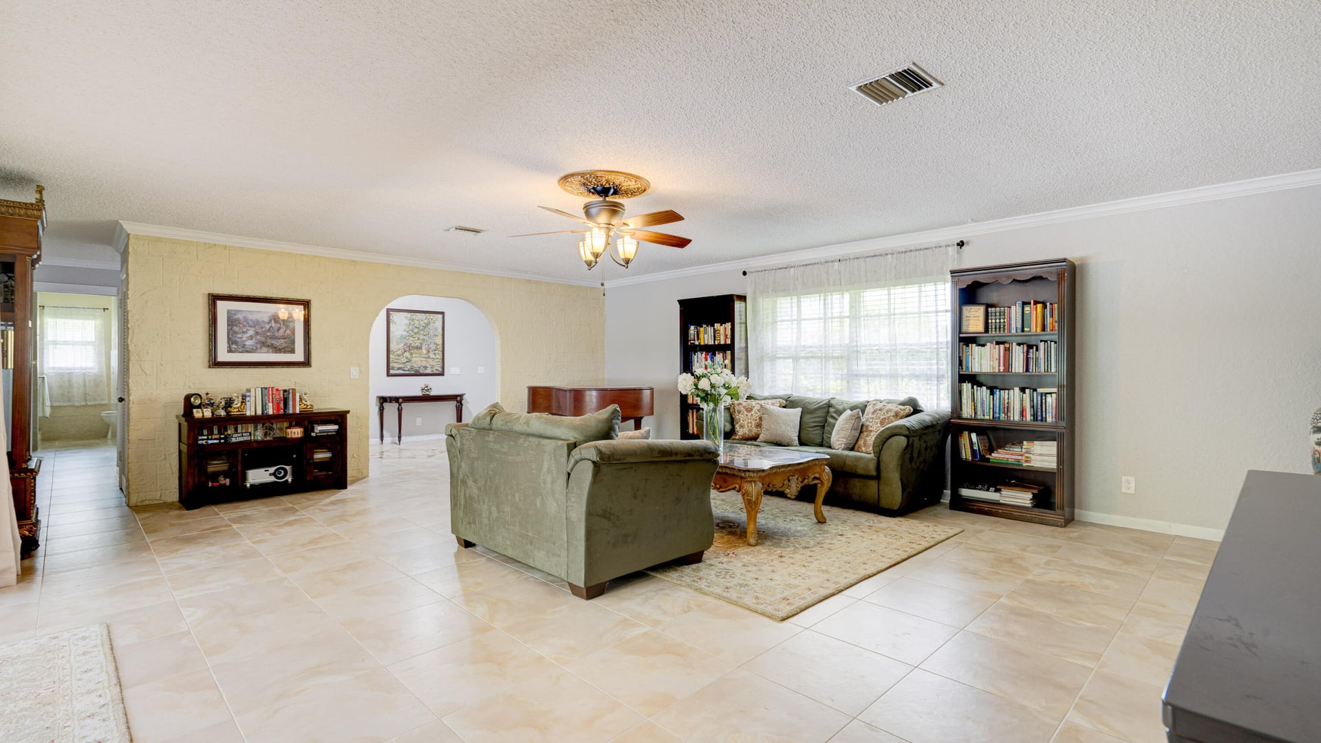 Residence photo 38