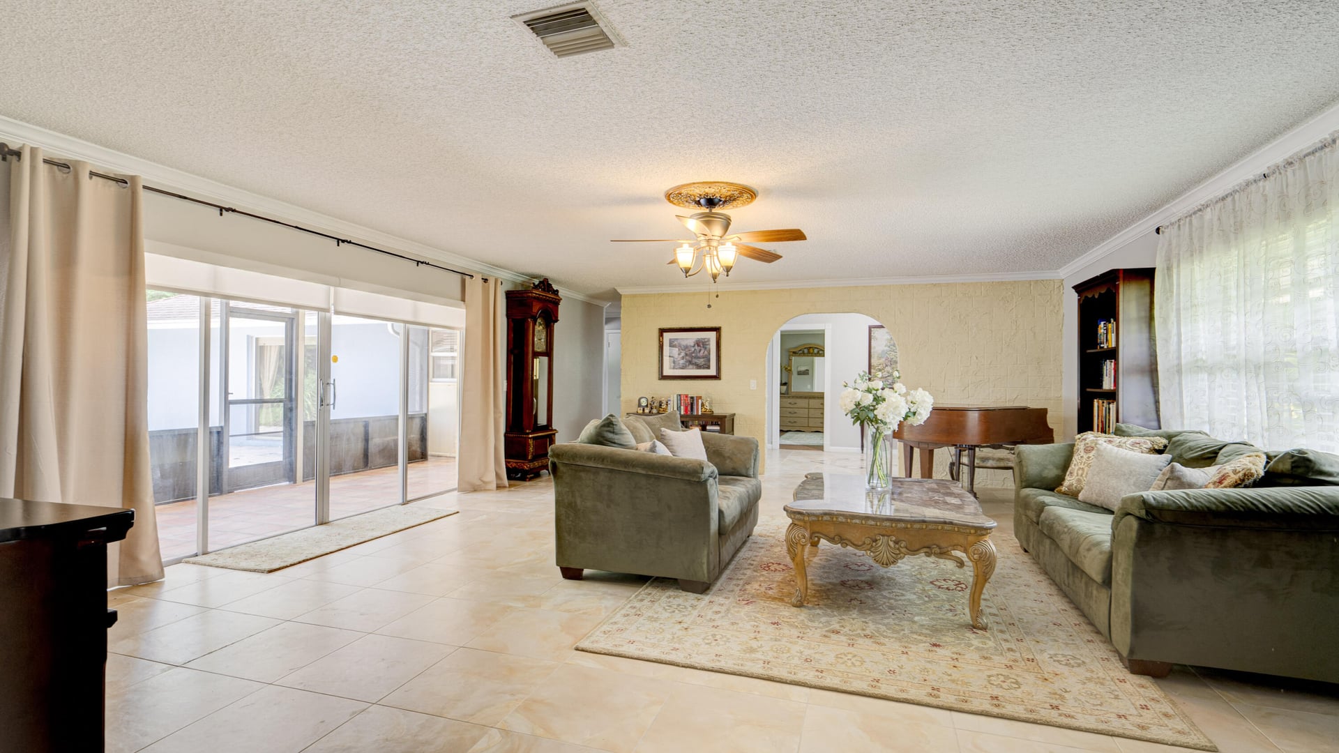 Residence photo 39