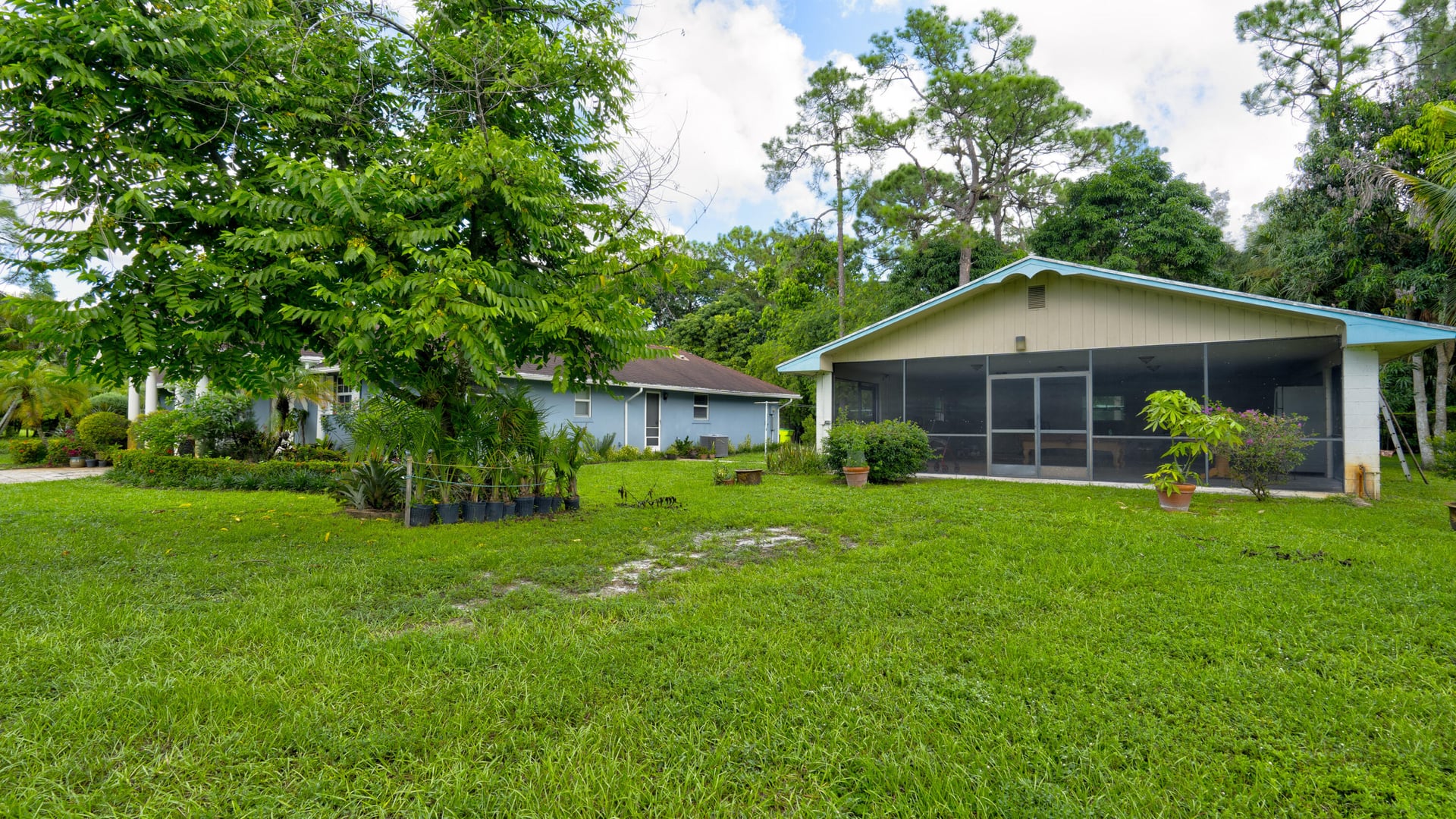 Residence photo 62