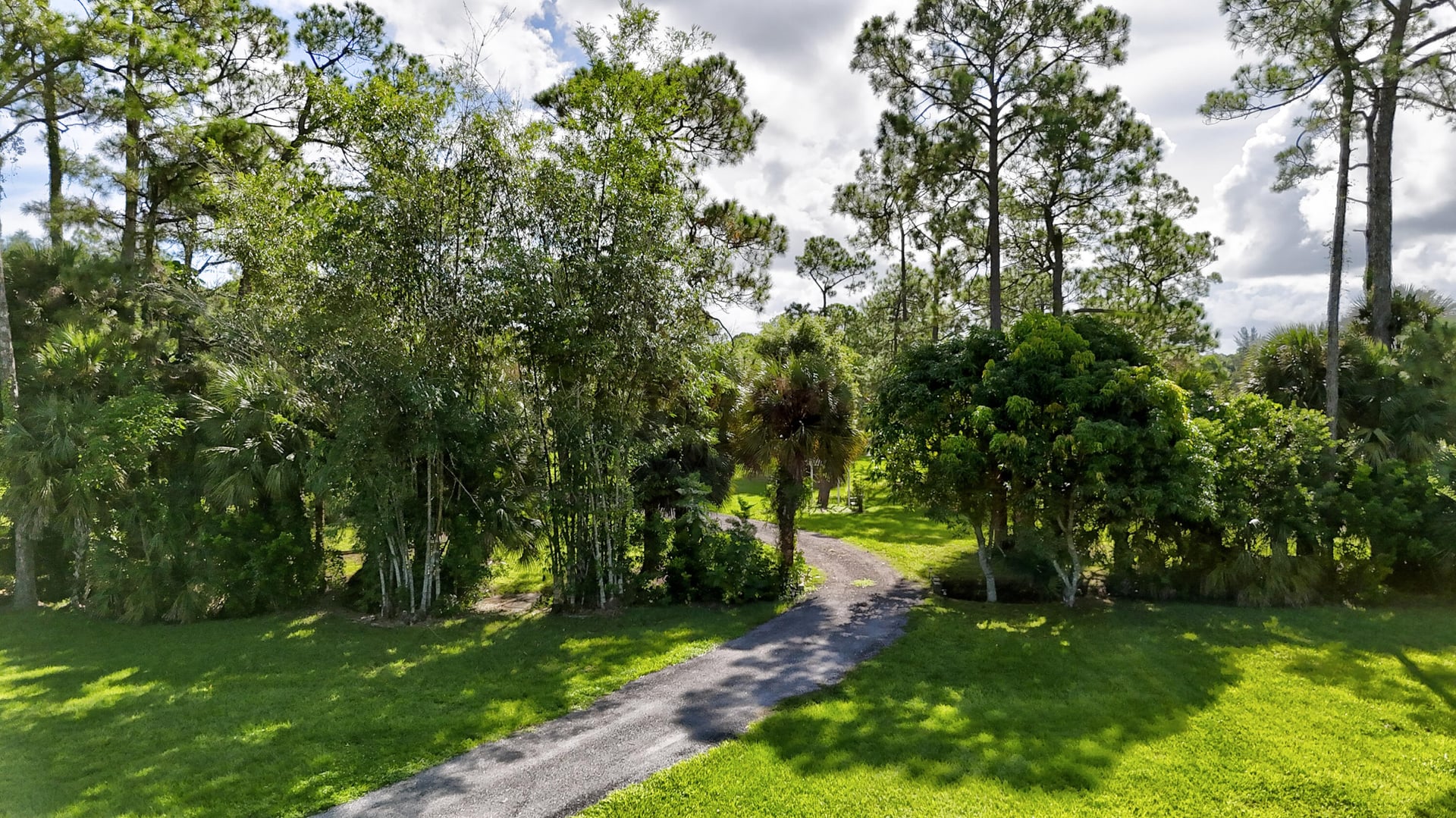 Residence photo 73