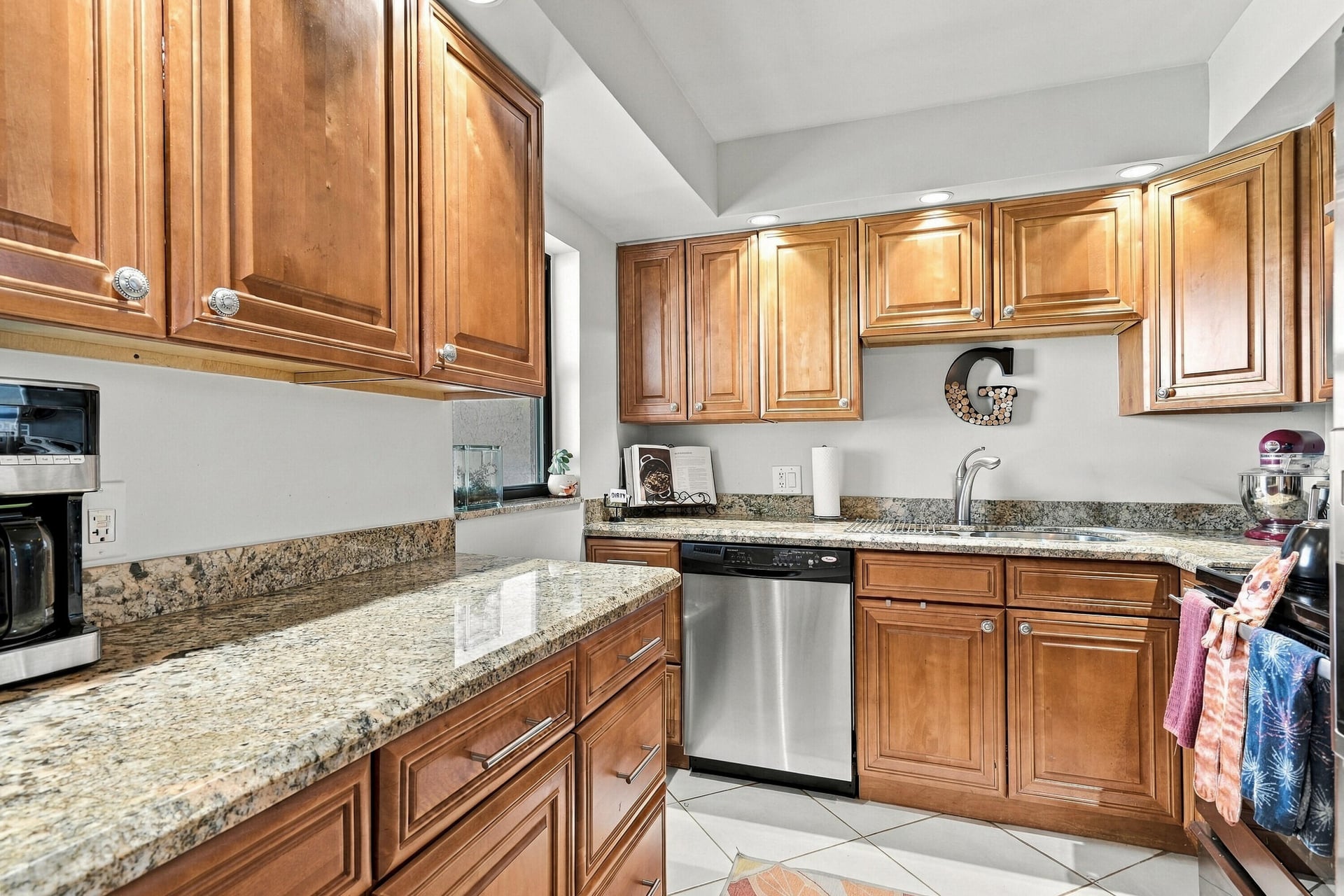 Golfview North Palm Beach I Unit Unit 519 photo 11