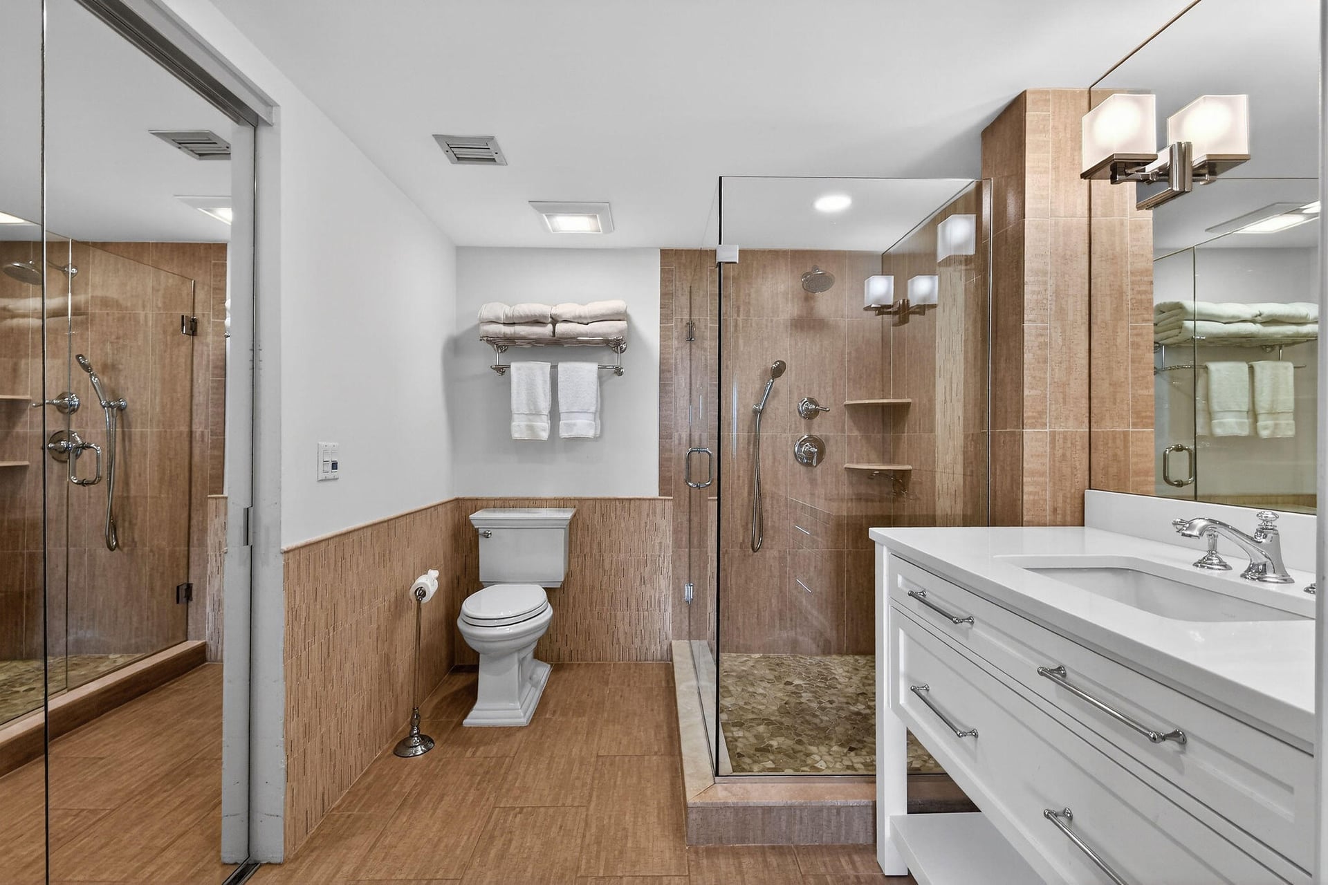 Unit 504 photo 26