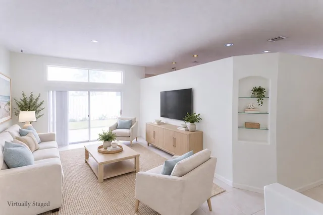Residence photo 4