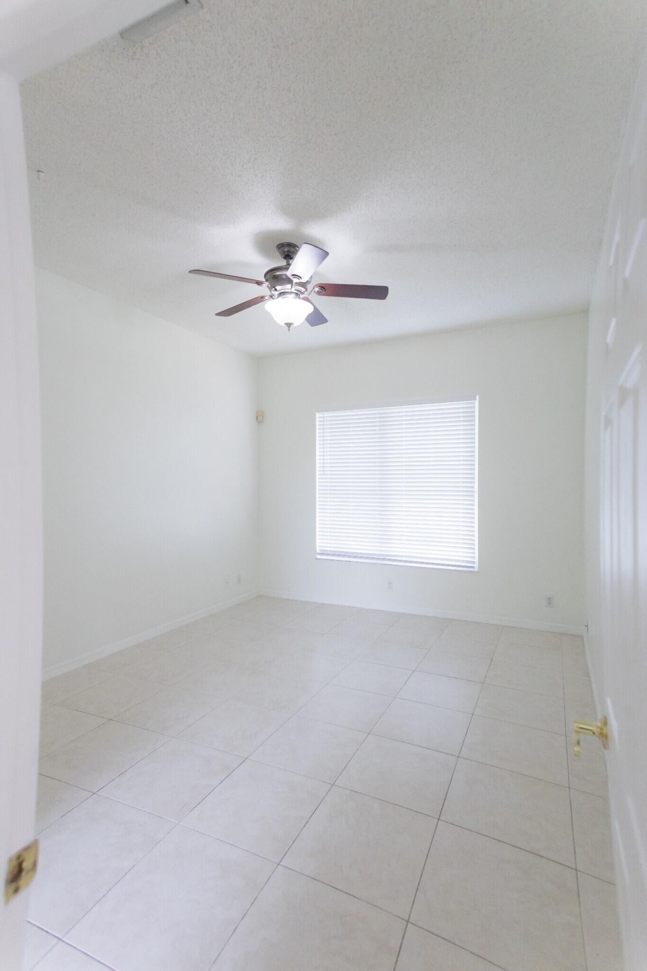 Residence photo 14
