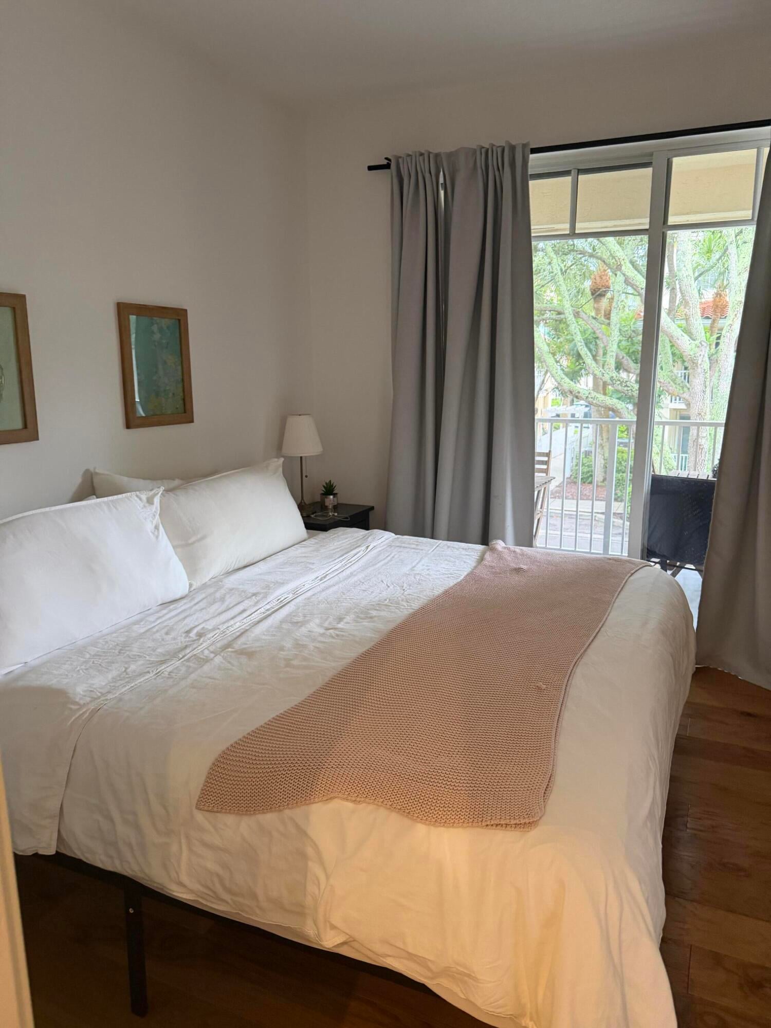 Unit 25 photo 26