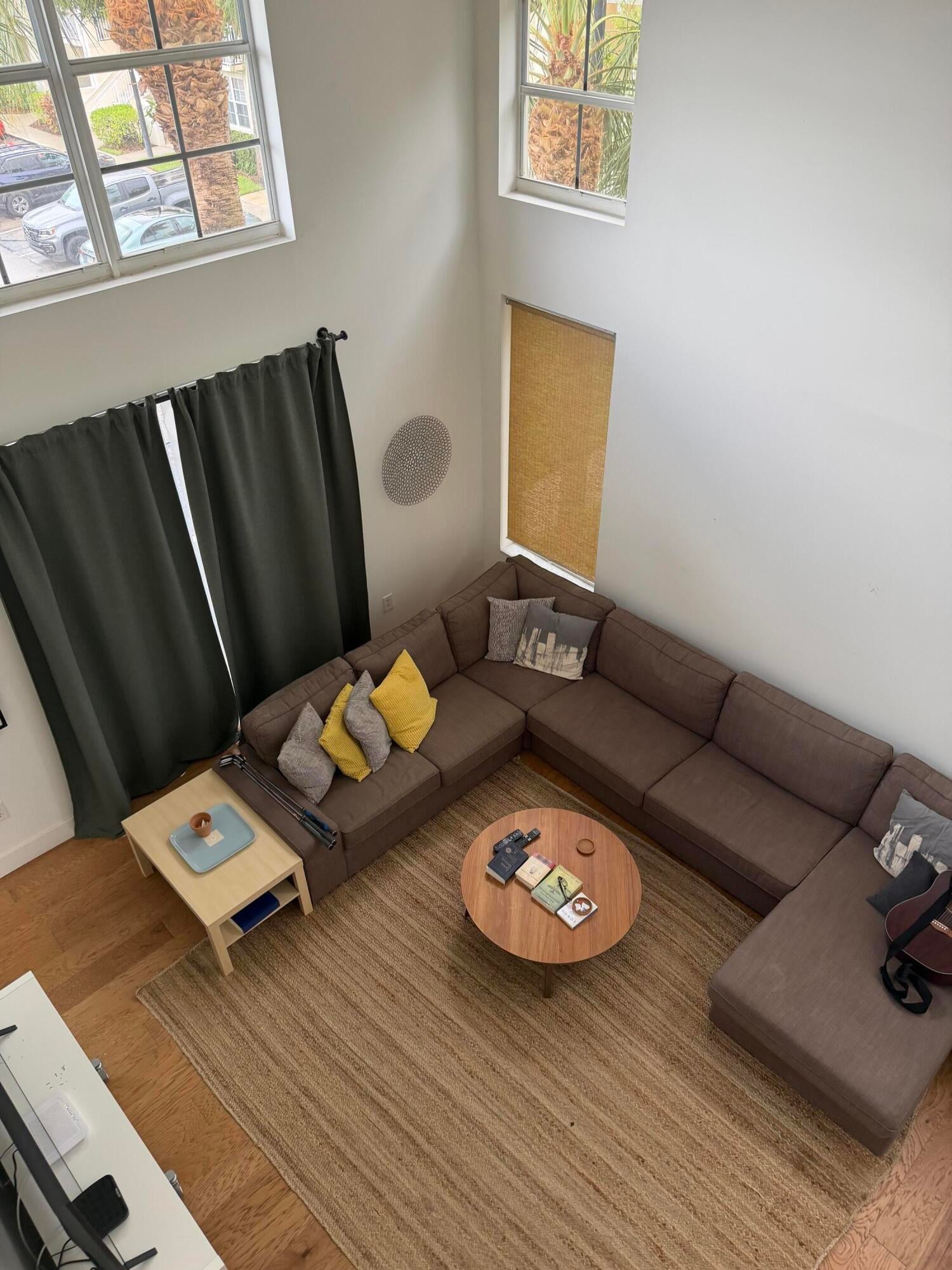 Unit 25 photo 42