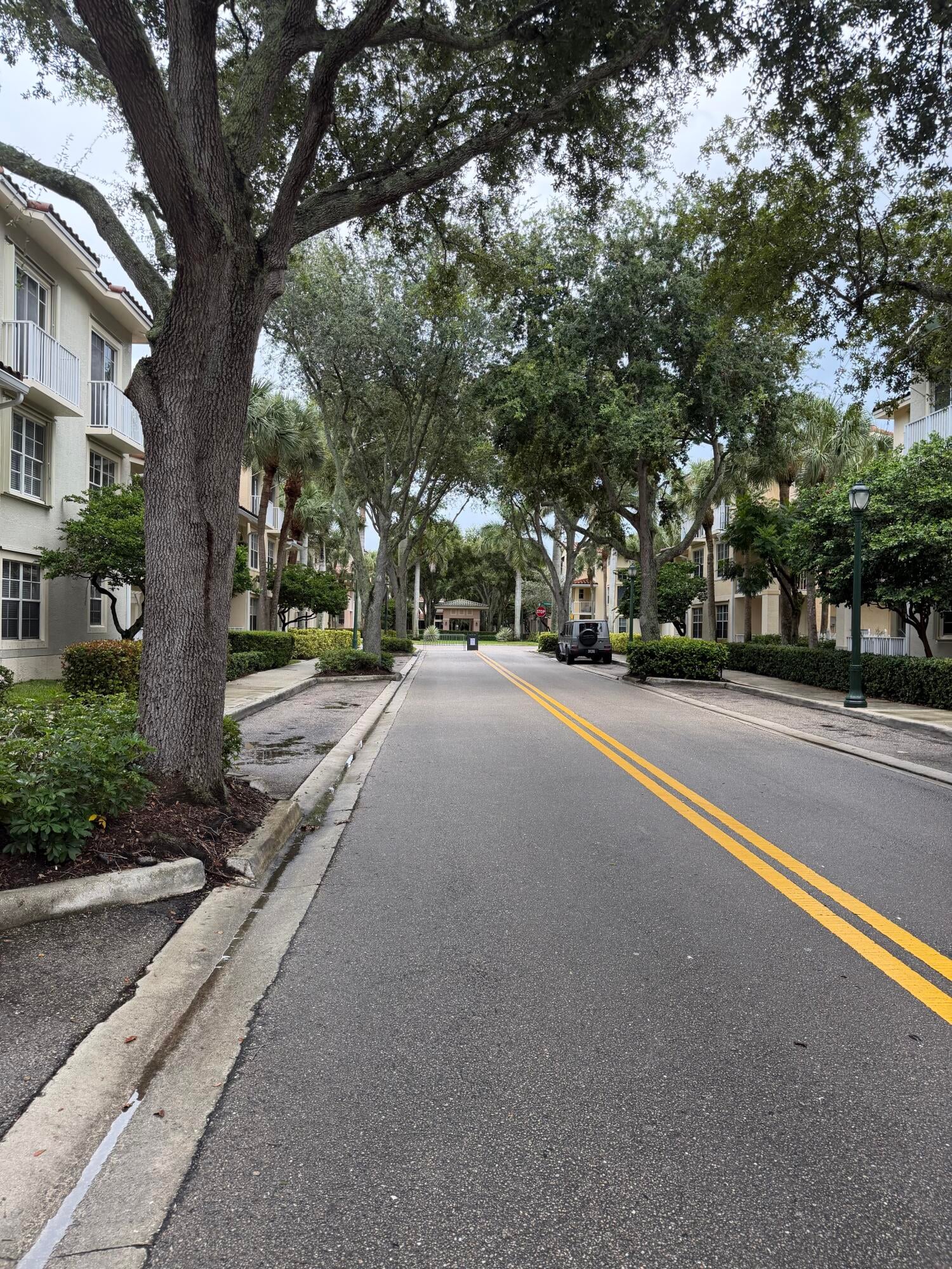 Unit 25 photo 54