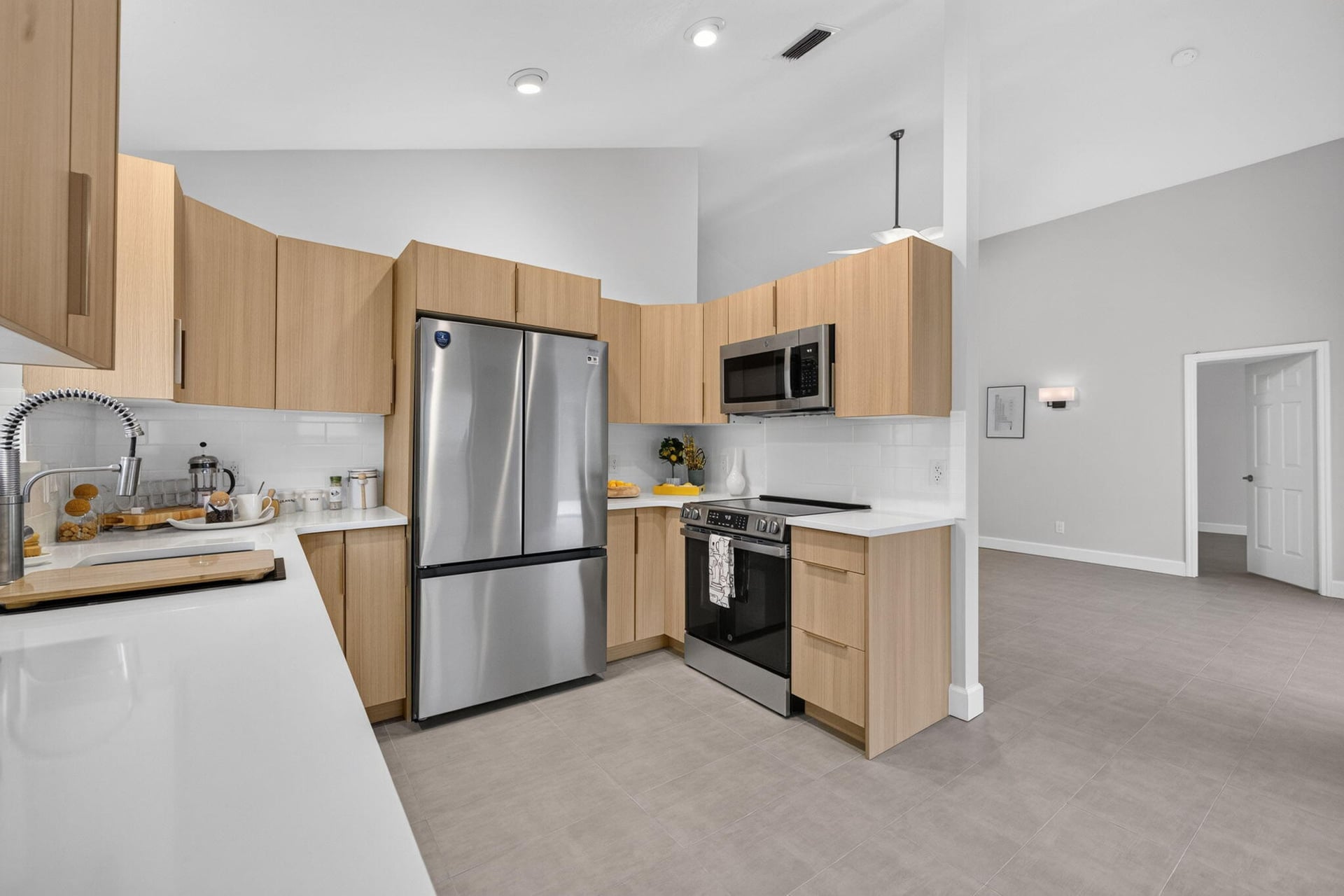 Residence photo 16