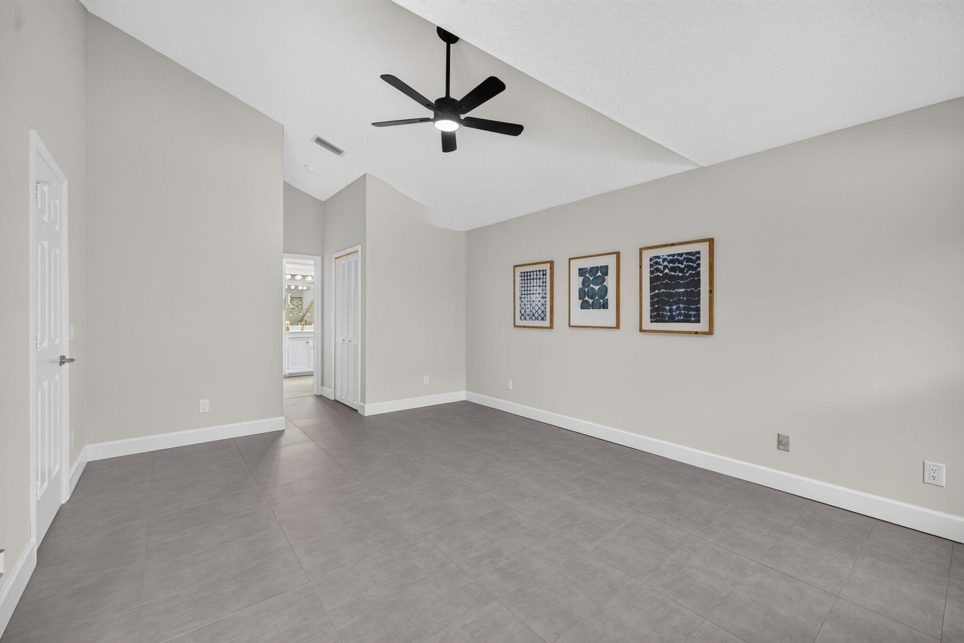 Residence photo 20