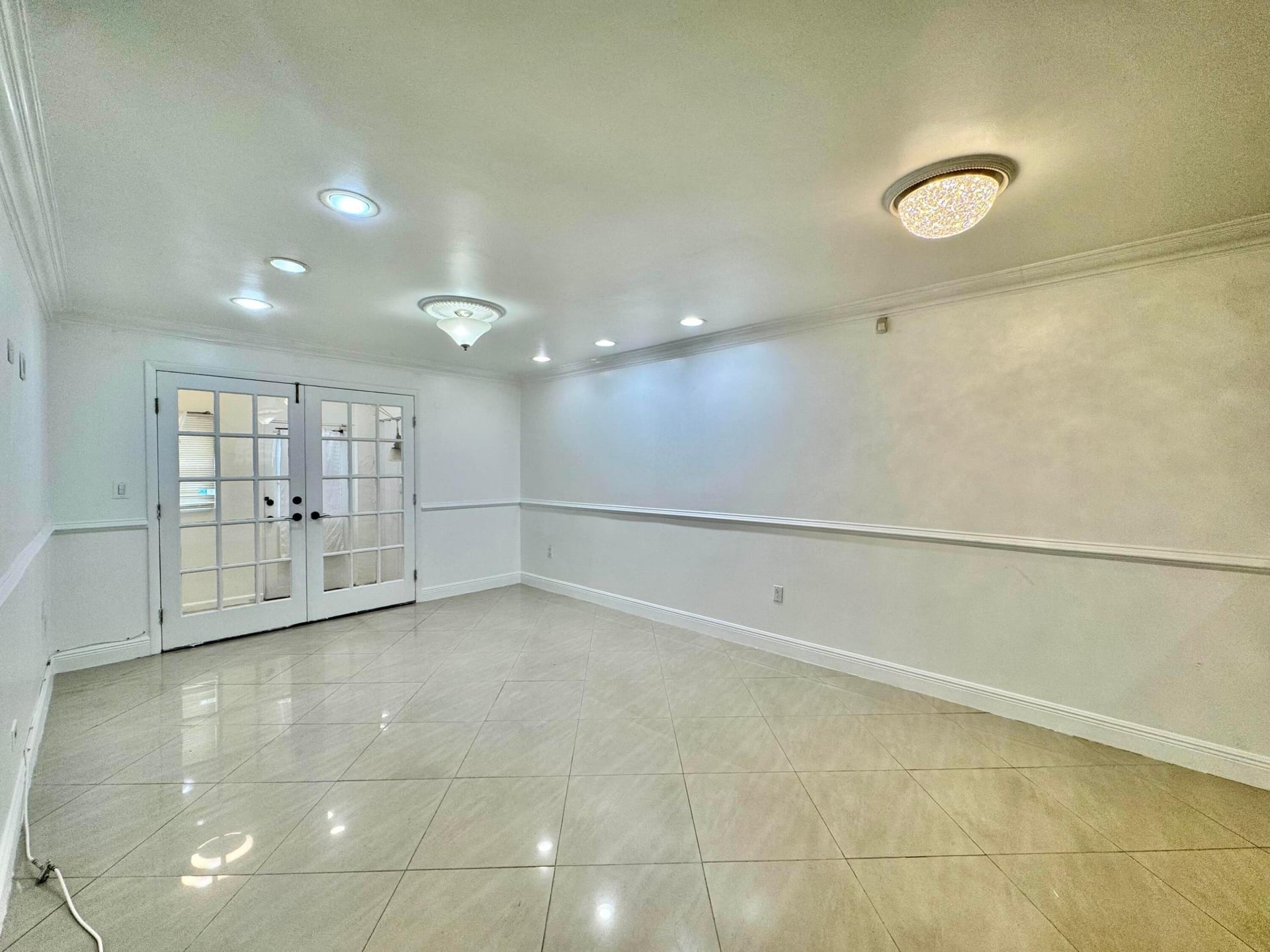  Unit 107 photo 4