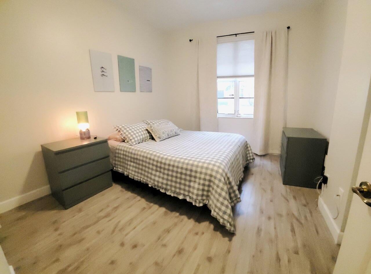 Unit 16 photo 7