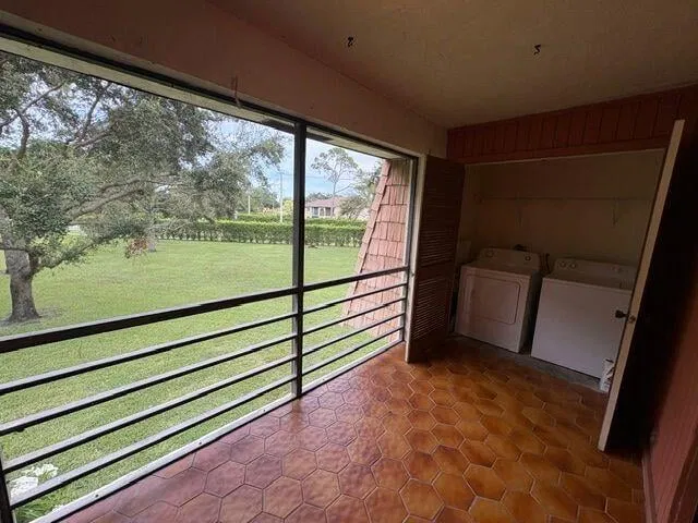  Residence photo 17