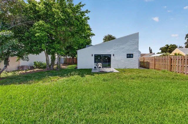  Residence photo 54