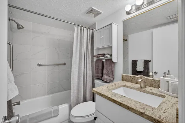 Eastpointe Country Club Unit 103 photo 19