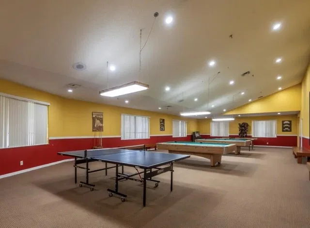 Unit 105 photo 20