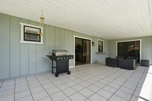  Residence photo 24