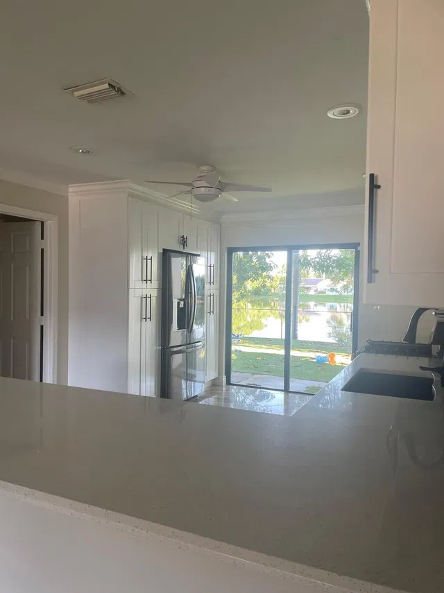 Residence photo 6