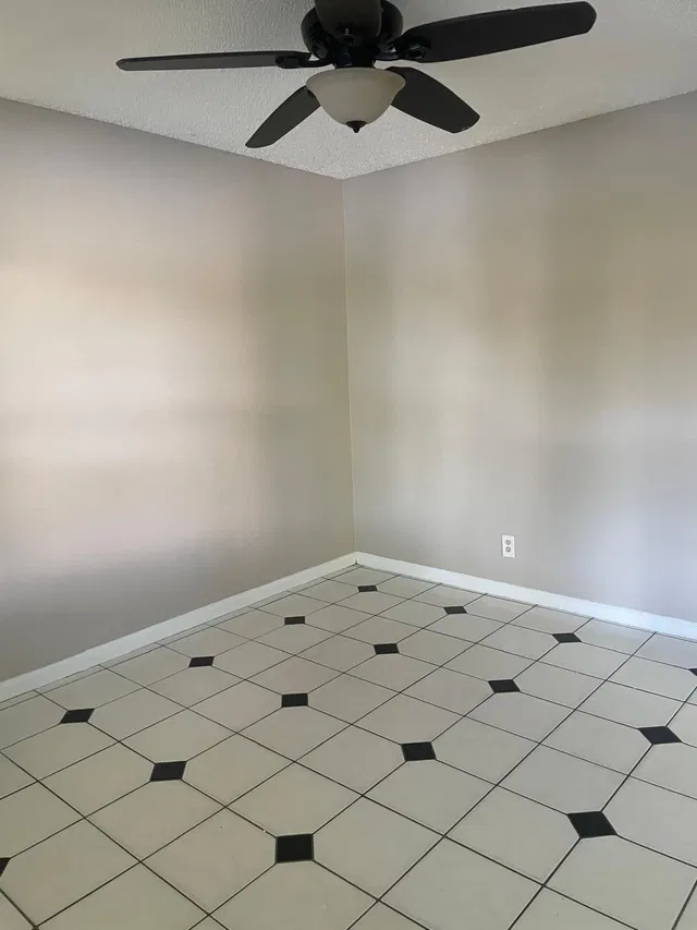 Residence photo 23